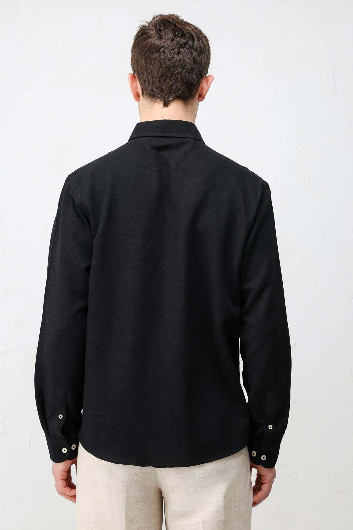 Siyah Keten Karışımlı Relaxed Fit Erkek Gömlek — مشکی A26Y10156 — تصویر 7 از 7