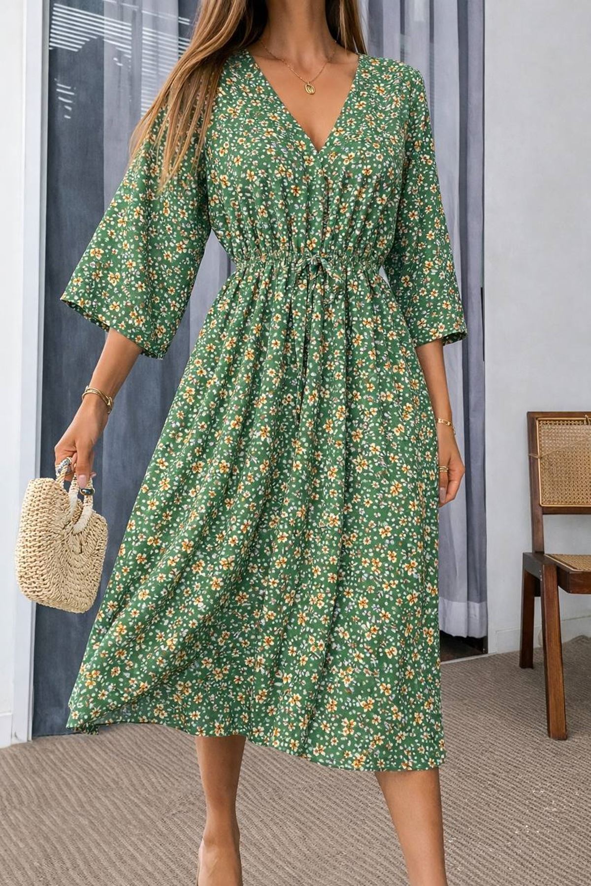 sharin  Kadın Yeşil Desenli Yazlık V Yaka Kısa Kol Beli Lastikli Diz Altı Elbise 10C-2375