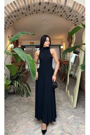 Nida Boutique Halter Yaka Parçalı Uzun Sandy Elbise