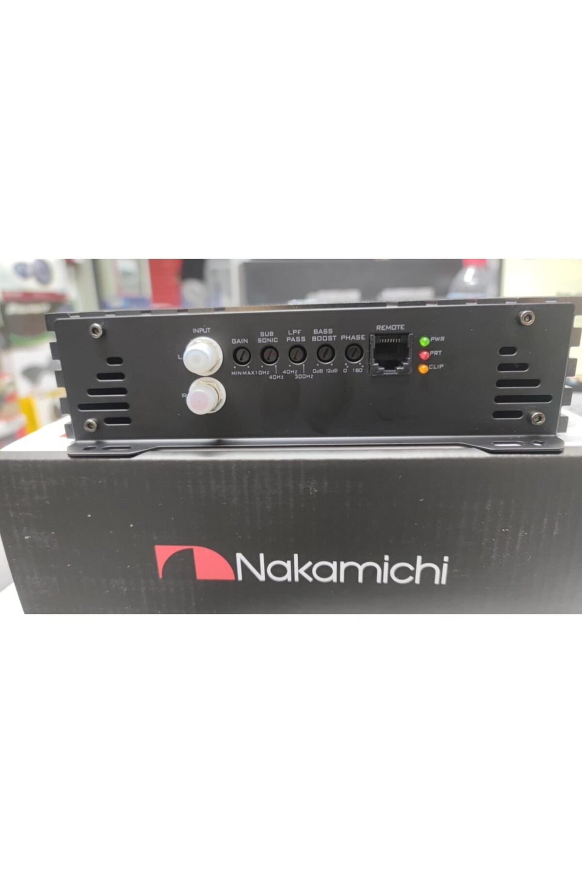 Nakamichi NKXD Serisi 2000.1 Dijital Göstergeli Bass Kontrol