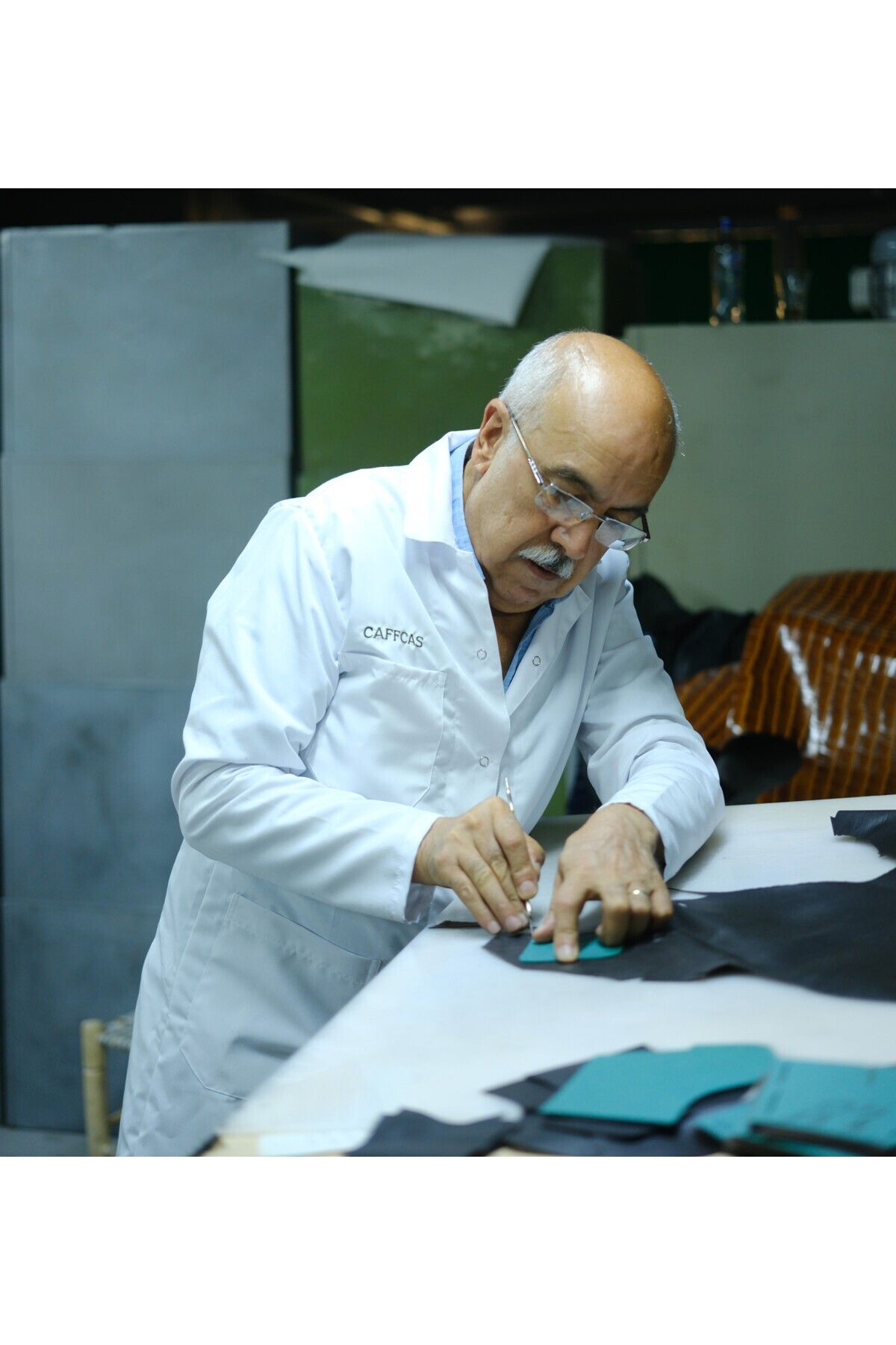 Caffcas  Hakiki Deri Siyah El Yapımı Bağcıksız Klasik Erkek Ayakkabı Como - Görsel 8