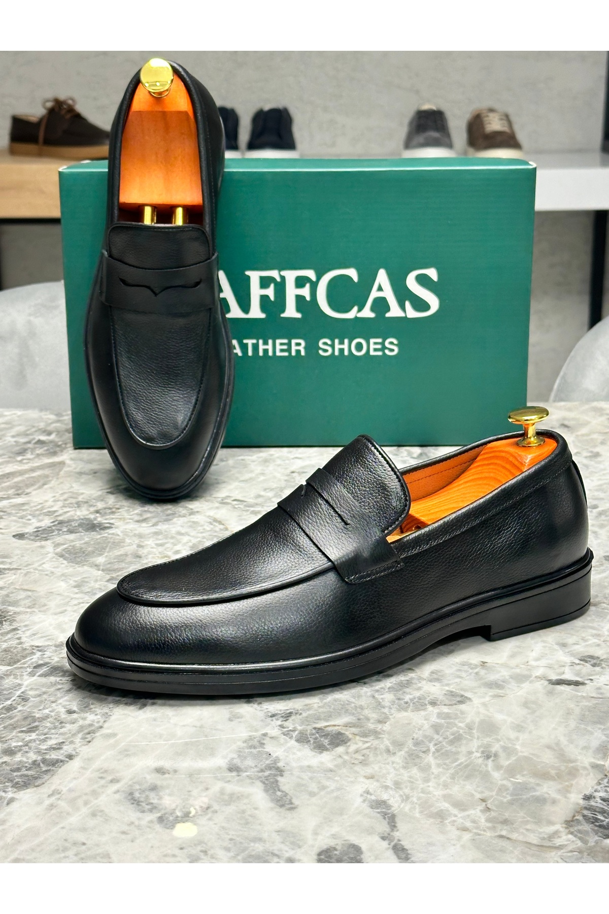 Caffcas  Hakiki Deri Siyah El Yapımı Bağcıksız Klasik Erkek Ayakkabı Como - Görsel 5