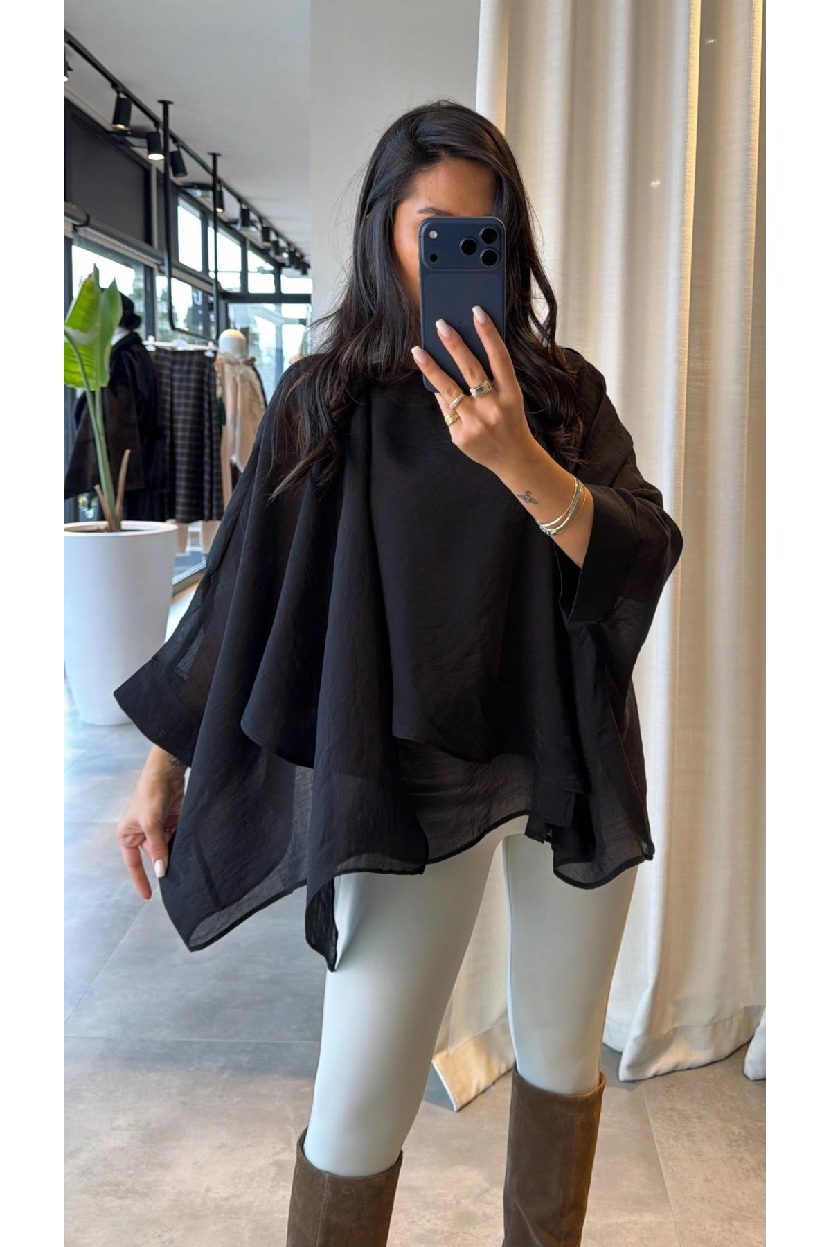 My Blog  Siyah Uçuşan Pelerin Bluz - 5026 - Görsel 2