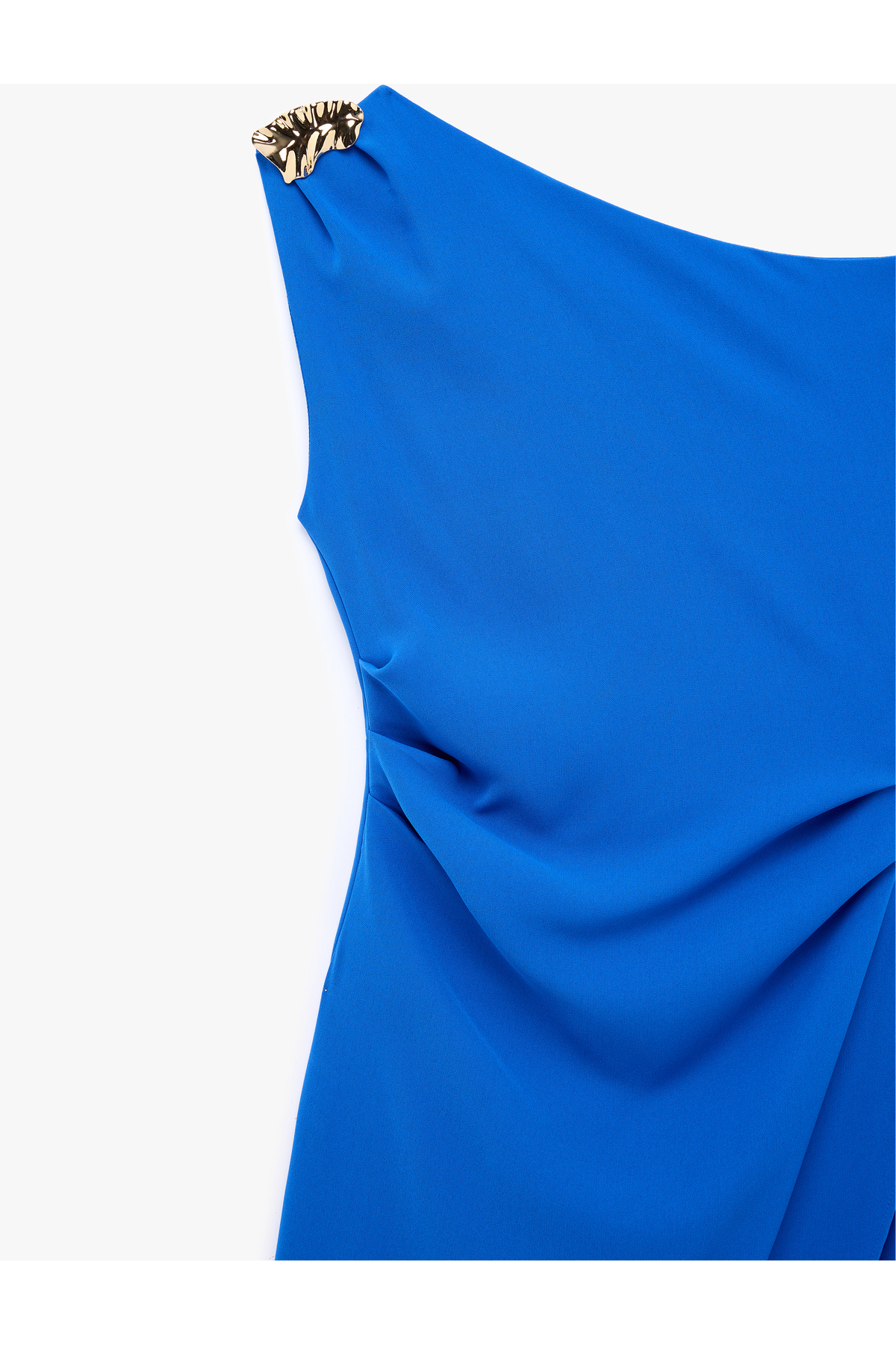 Koton  Krep Kumaş Aksesuar Detaylı Kruvaze Drapeli Kolsuz Tek Omuz Midi Elbise - Görsel 5