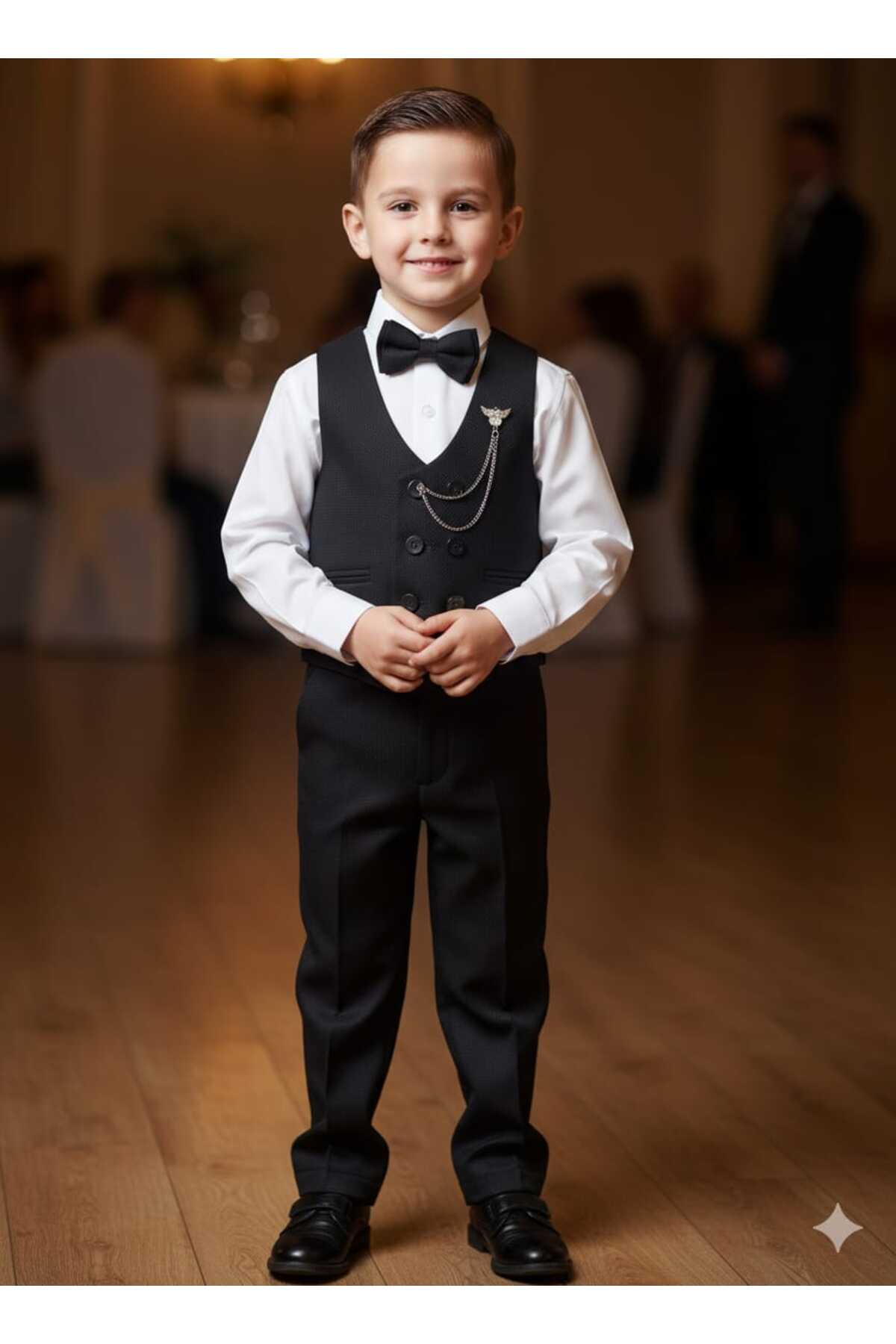 DUBLİNO KİDS Boys' Tuxedo Suit Set with Vest and Bow Tie