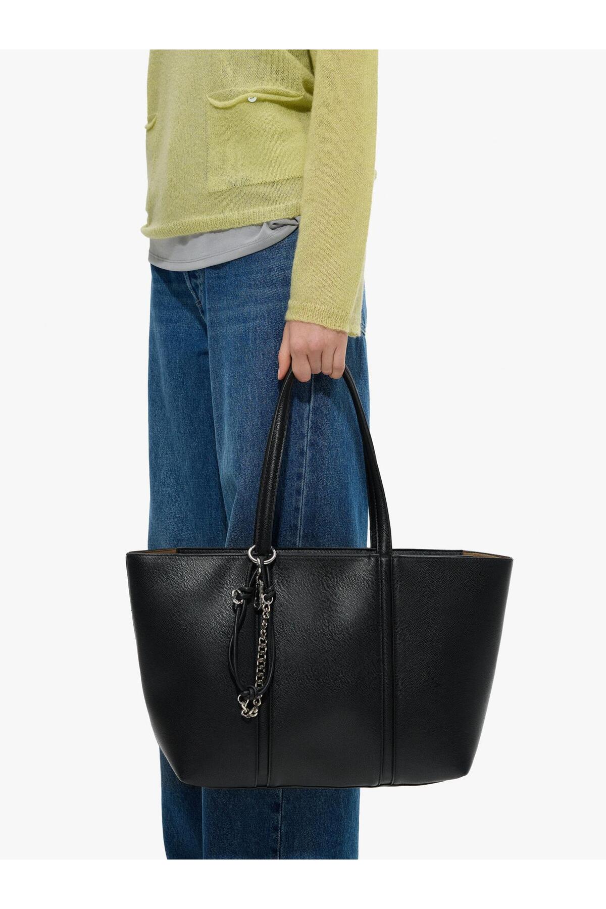 Parfois Kadın Charm'lı Dokulu Shopper Çanta