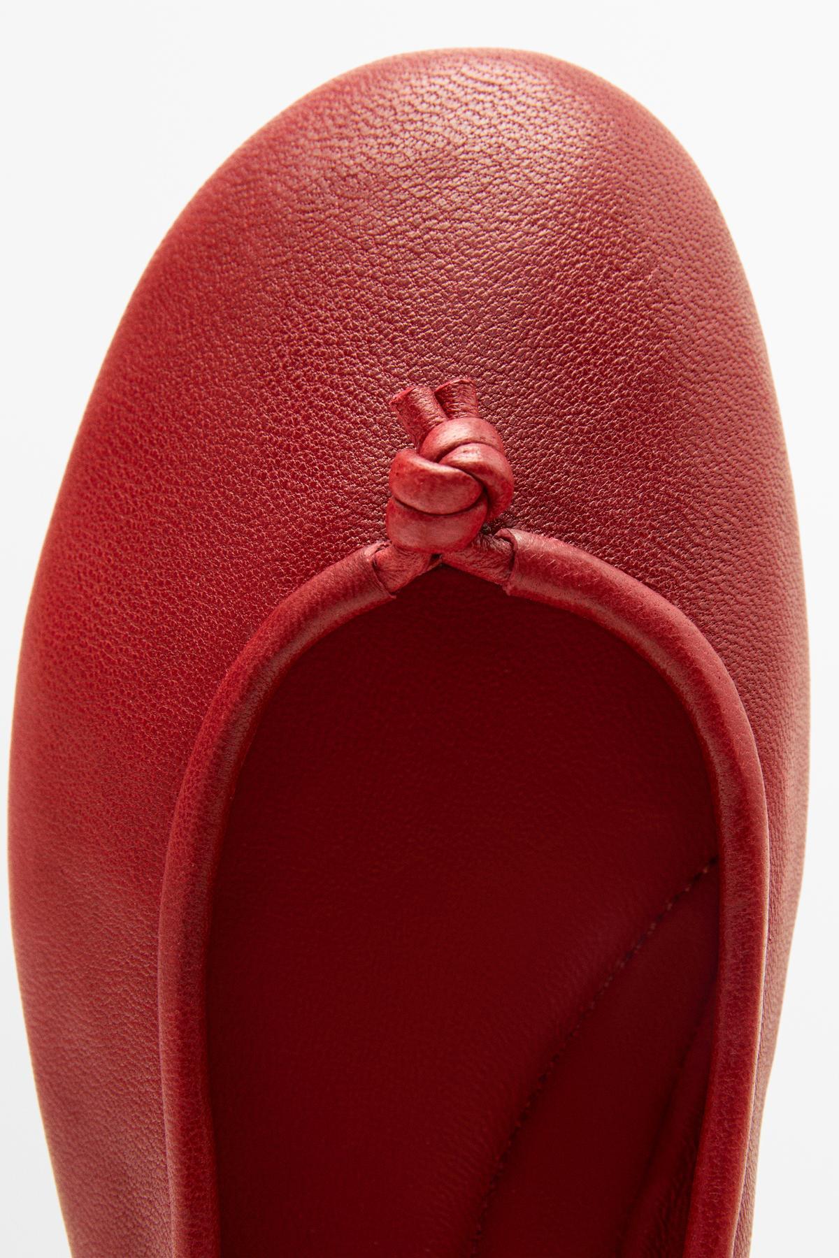 Massimo Dutti  Düğüm detaylı deri babet - Görsel 5