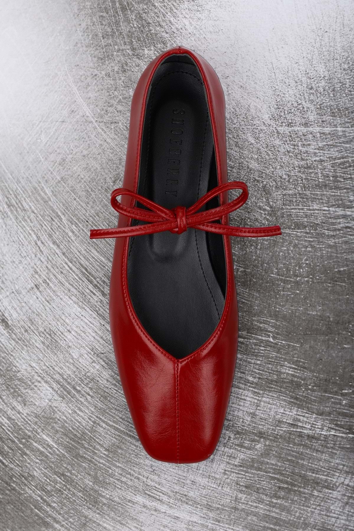 Shoeberry  Kadın Noriel Kırmızı Cilt Bağlamalı Babet - Görsel 2