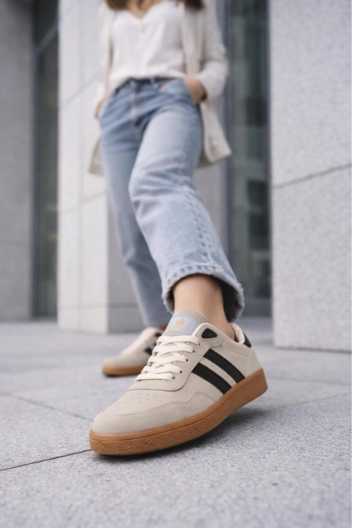 Beige Brown Women's Sneaker N-3262