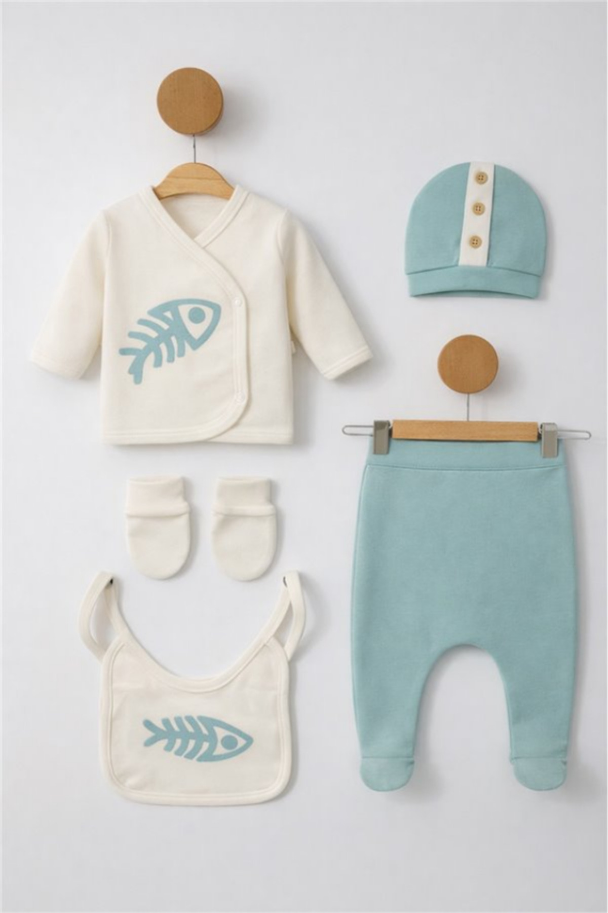 Organic Men's Fish Patterned 5-Piece Jumpsuit Newborn Clothing Newborn Bib