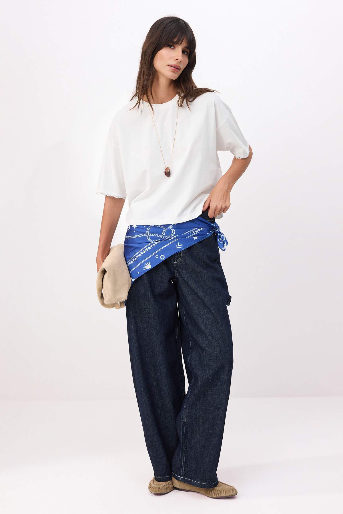 Trendyolmilla  Ekru Düz Boxy Bisiklet Yaka Düşük Kol Kısa %100 Pamuk Örme T-Shirt TWOSS26TS00170 - Görsel 2