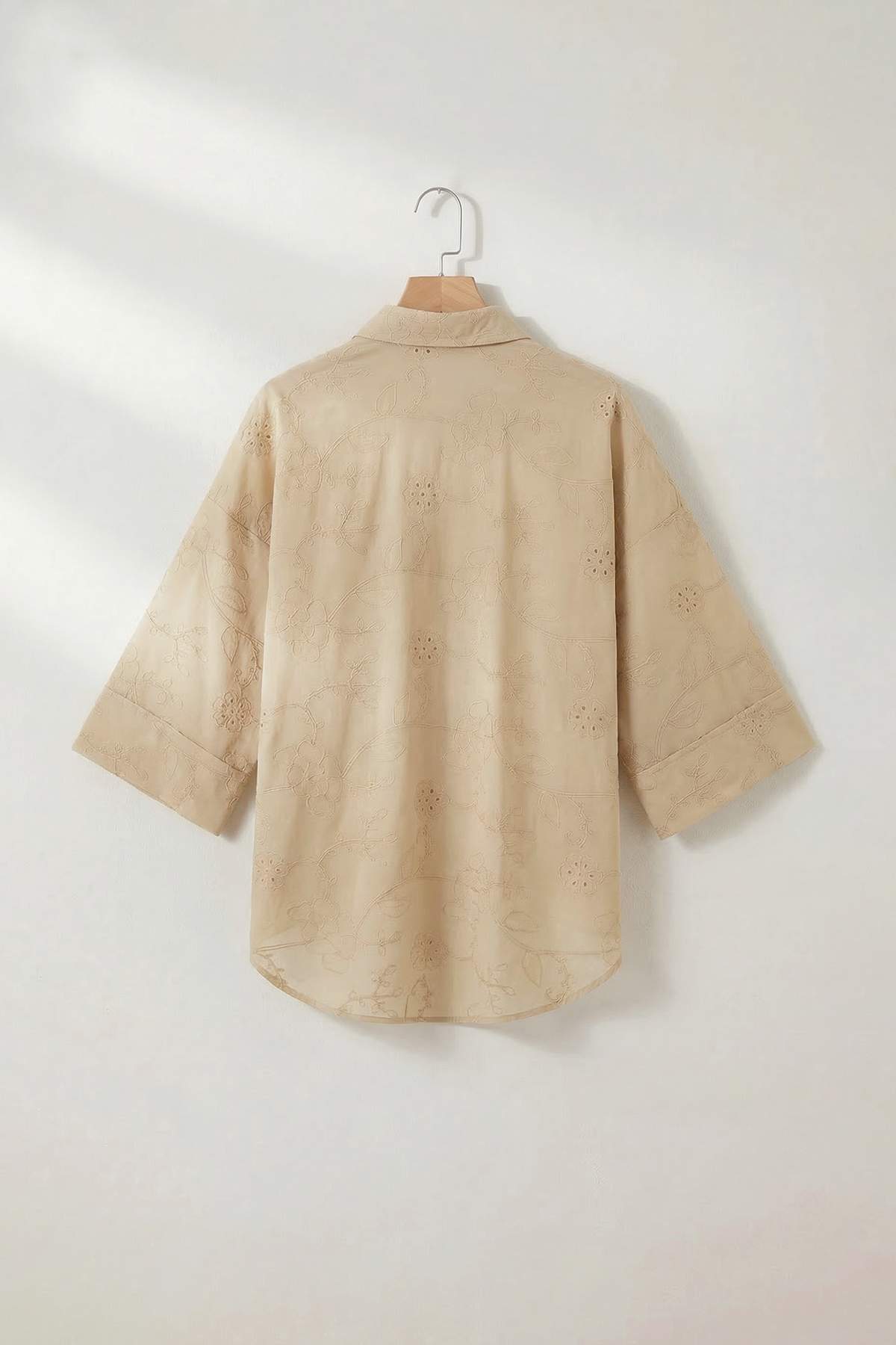 Trendyolmilla  Haki Brode Dantel Nakışlı Pamuklu Truvar Kol Gömlek TDRSS26GO00033 - Görsel 6