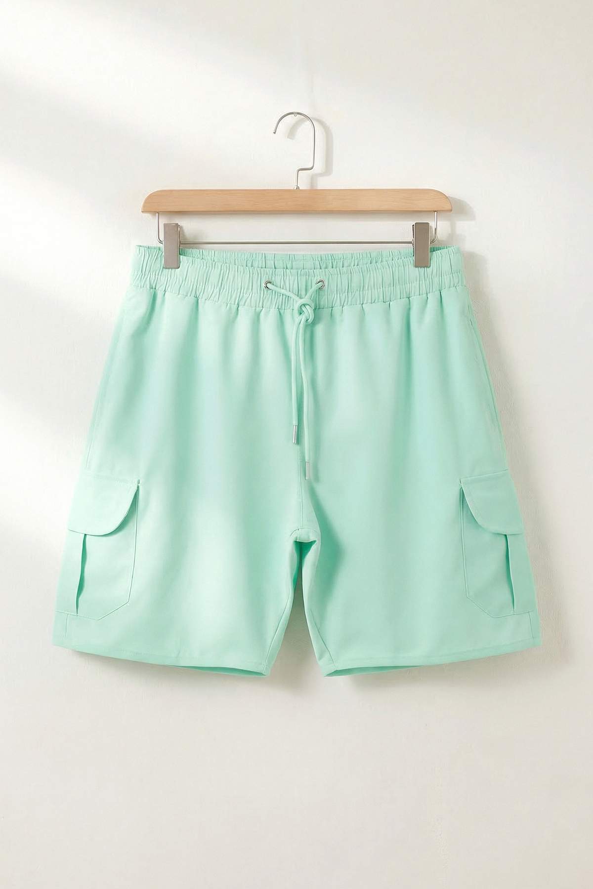 Trendyolmilla Man Mint Kargo Cepli Standart Boy Mayo Deniz Şortu TMNSS22DS0028