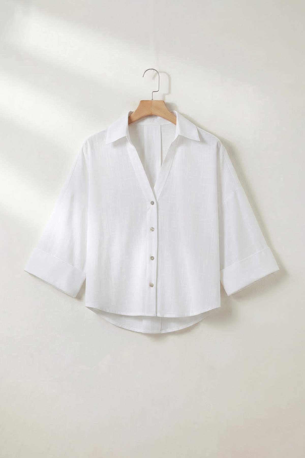 Trendyolmilla  Beyaz Oversize Geniş Kollu Kısa Pamuklu Truvakar Kol Gömlek TDRSS26GO00032 - Görsel 5