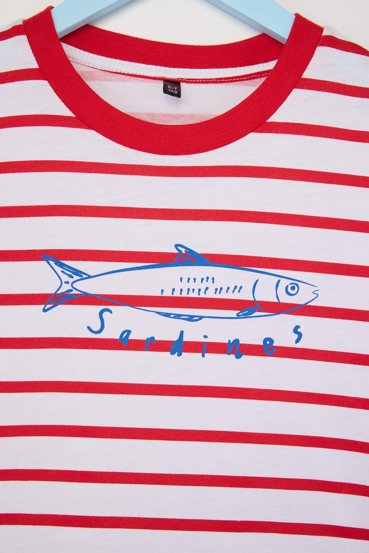 trendyolkids-boys-red-printed-short-regular-t