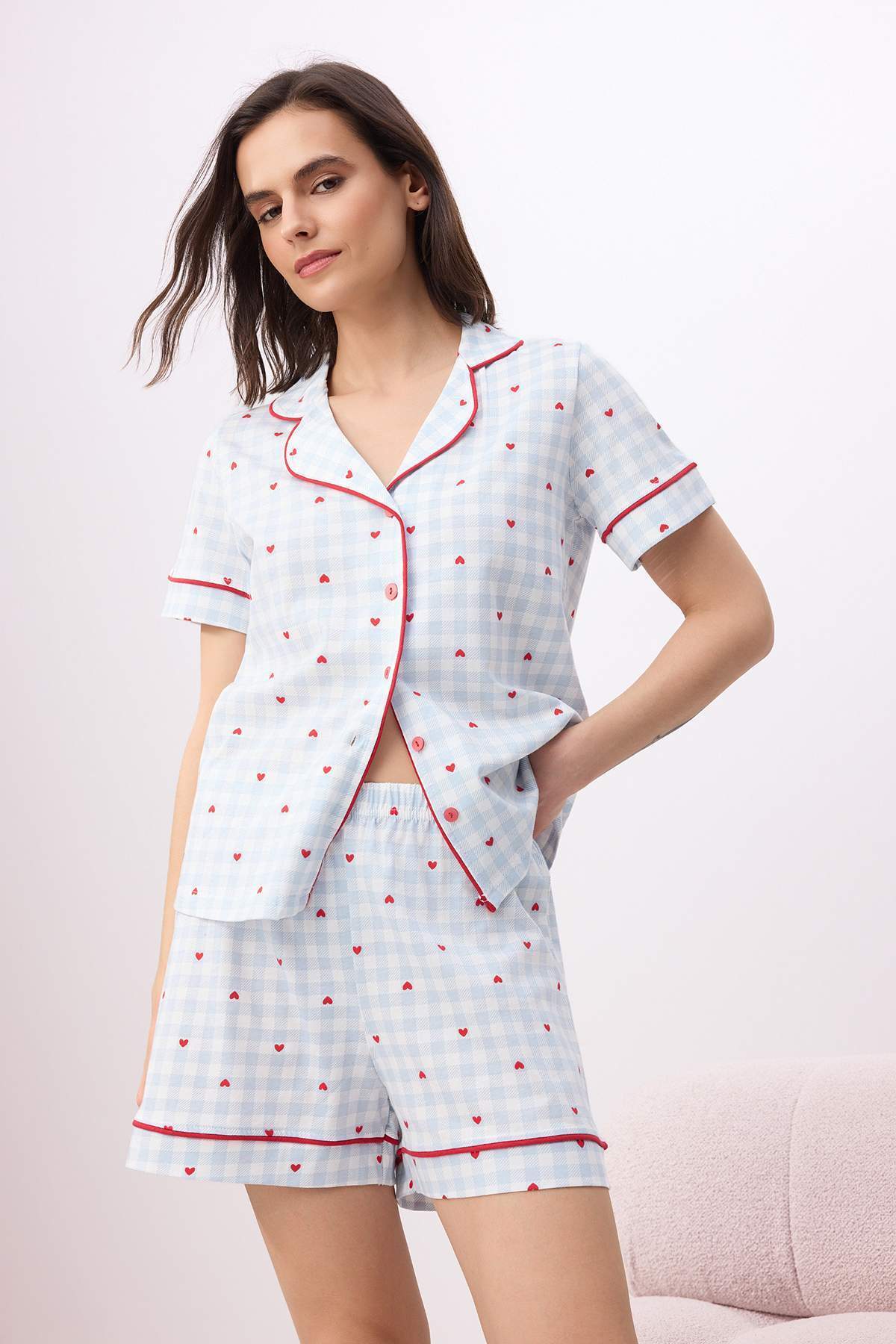Trendyolmilla  Mavi %100 Pamuklu Kalp ve Ekose Baskılı Biyeli Örme Pijama Takımı THMSS26PT00157 - Görsel 2