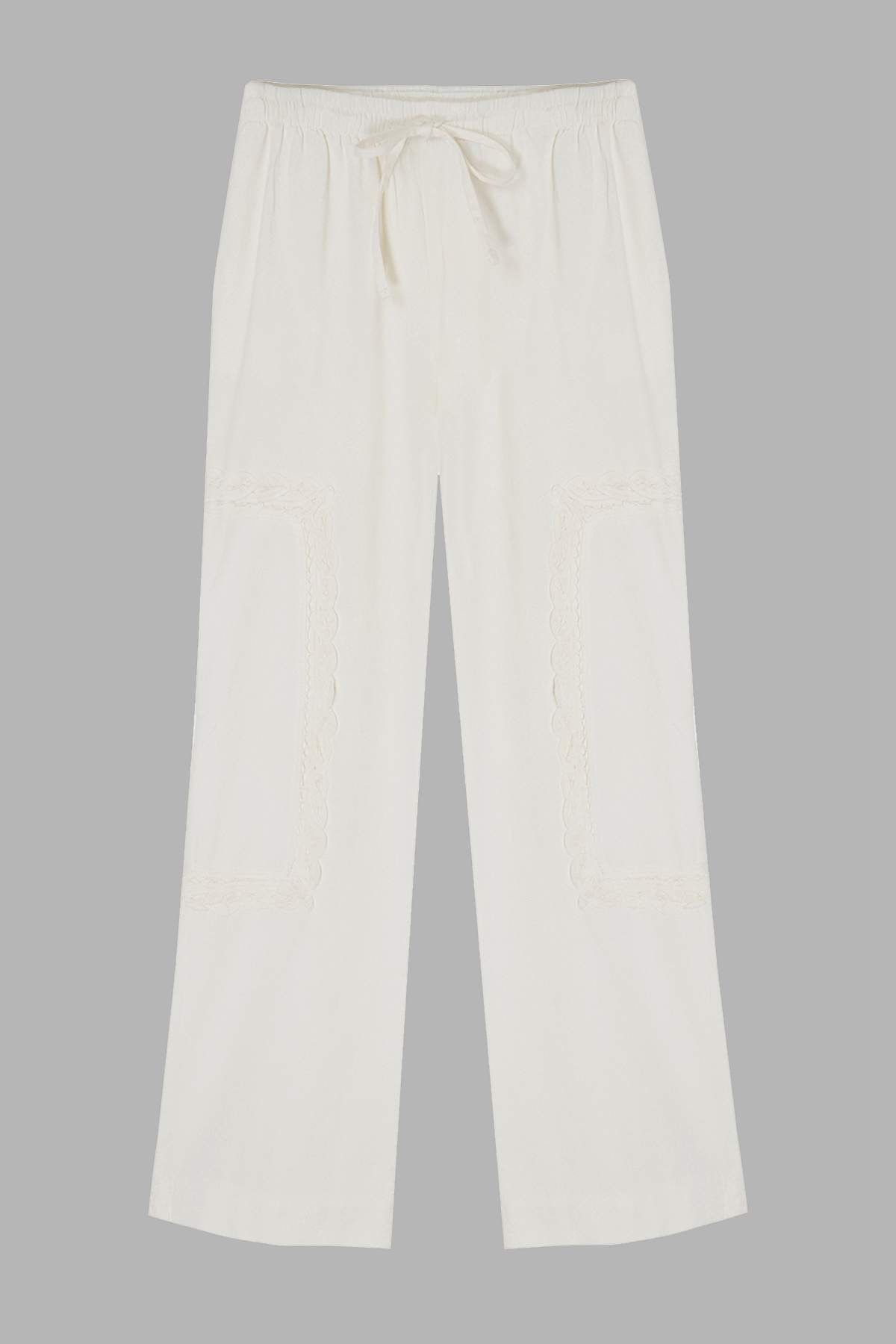 Trendyolmilla  Beyaz Gabardin Pamuklu Dantel Detaylı Lastikli Geniş Paça Pantolon TWOSS26PL00117