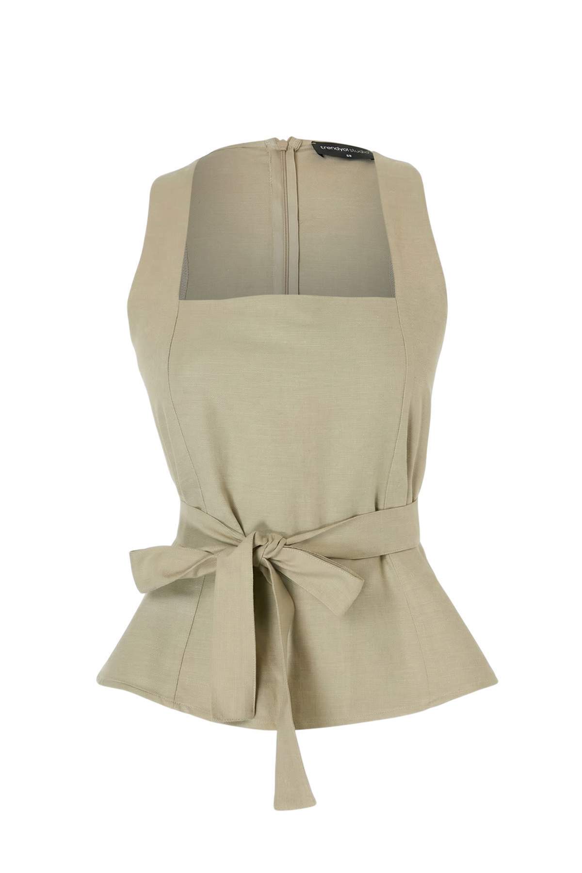 Trendyolmilla  Trendyol Studio Açık Haki Keten Görünümlü Kuşaklı Bluz TWOSS26BZ00658 - Görsel 6