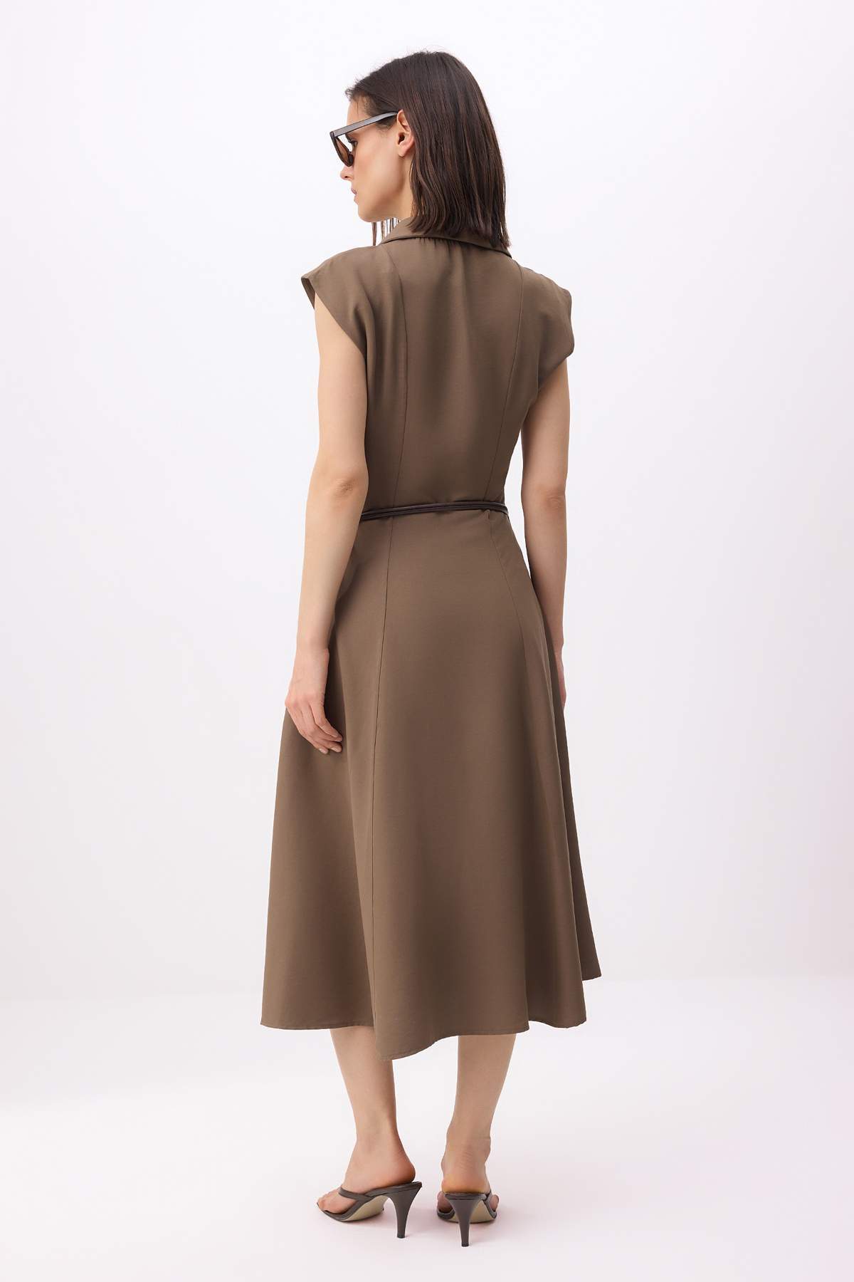 zenska-midi-haljina-bez-rukava