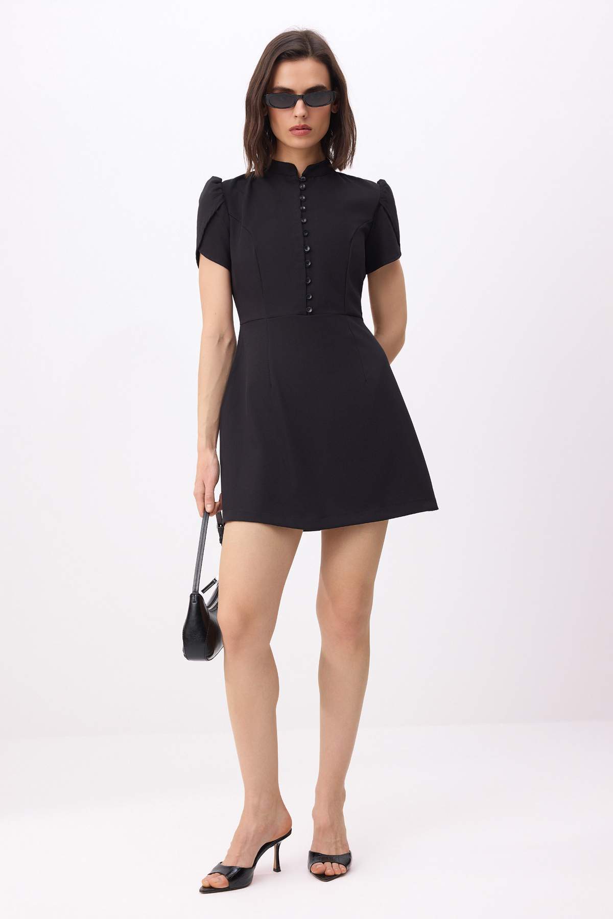 trendyolmilla-womens-floral-short-mini-sleeve