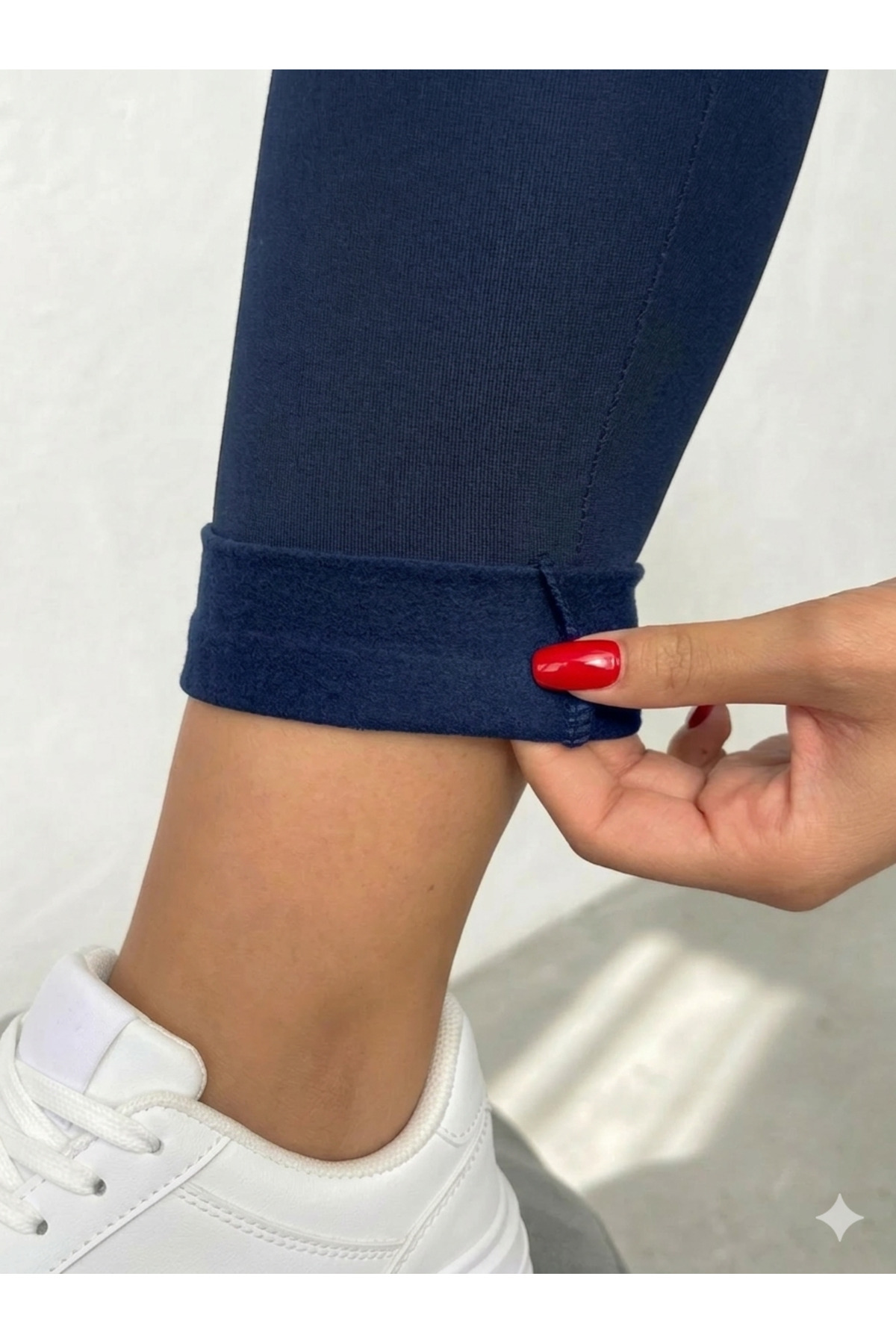 Kadın İçi Tam Polarlı Kışlık Takım - Cep Detaylı Yüksek Bel Esnek Tayt ve Parmak Geçirmeli Body Set — سرمه‌ای set13 — تصویر 3 از 4