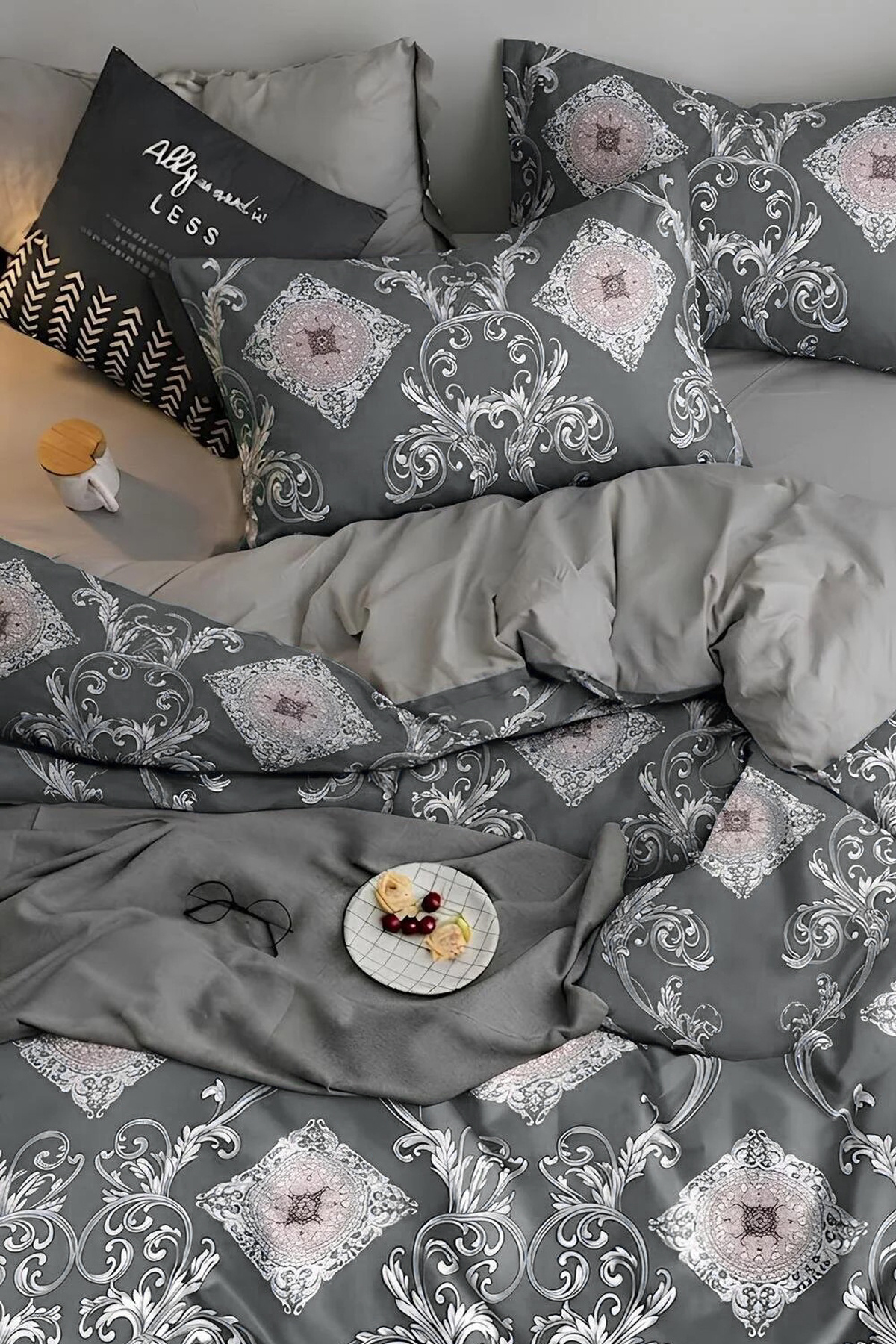 İQON Lastikli Çarşaflı Nevresim Takımı Çift Kişilik Hanedan Gri fotoğrafı 2 (önizleme)