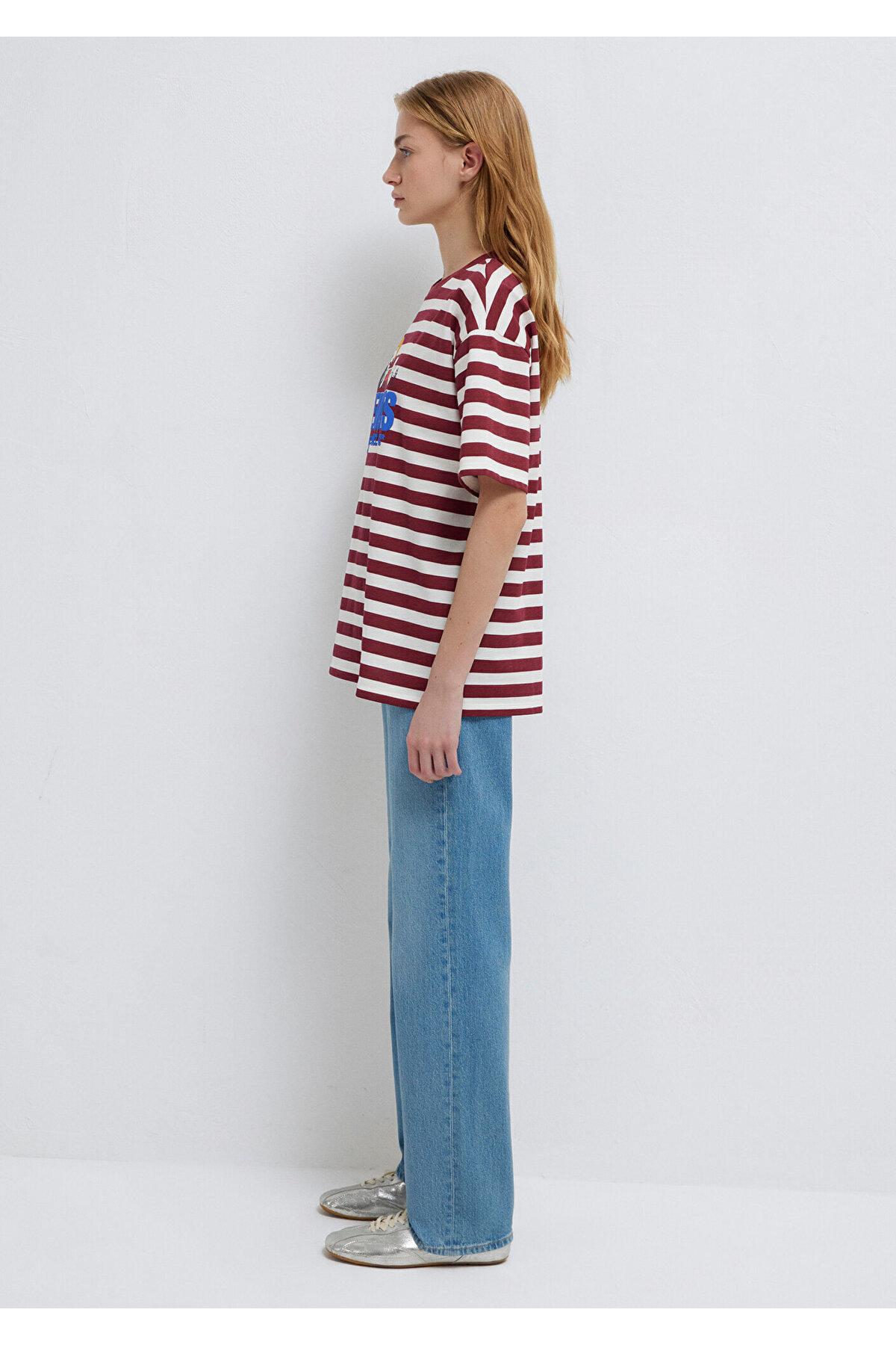 Mavi  Snoopy Baskılı Bordo Tişört Loose Fit / Bol Rahat Kesim 1614057-91577 - Görsel 4