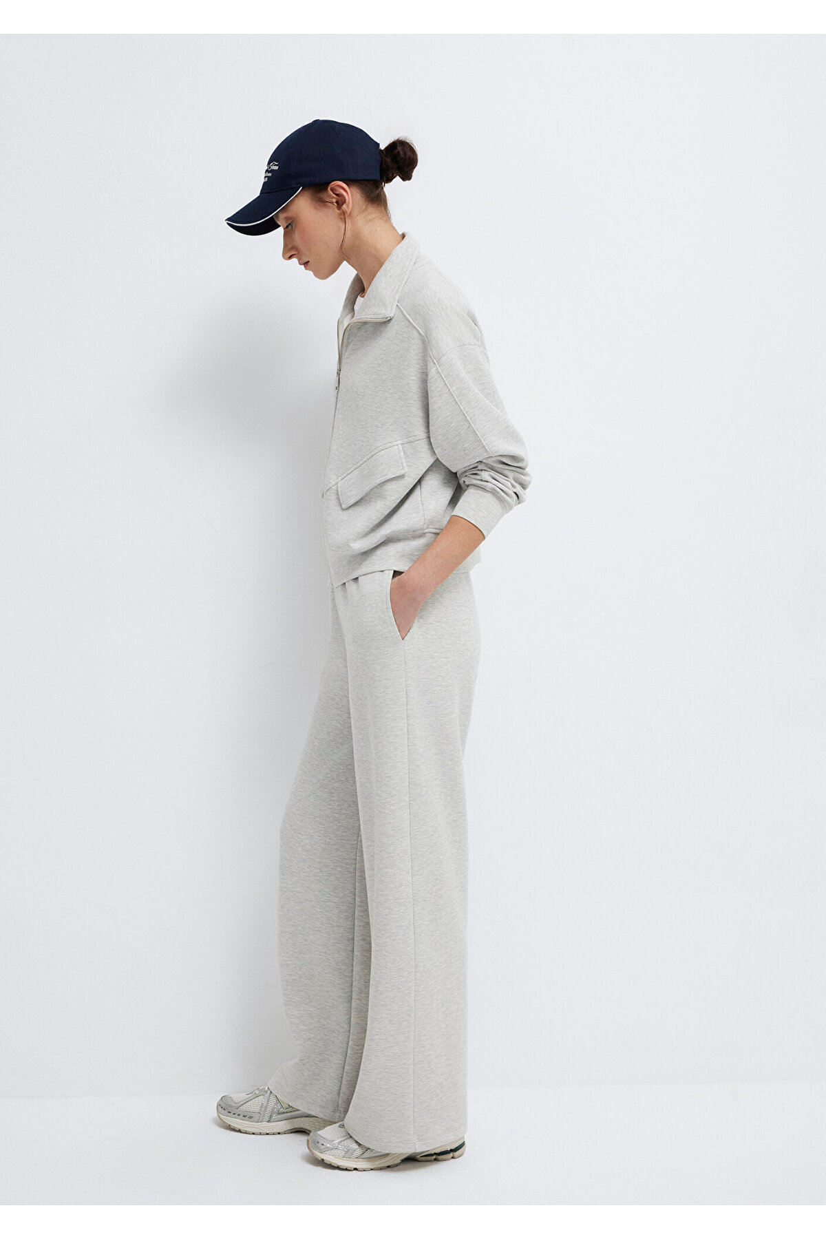 Mavi  Geniş Paça Gri Eşofman Altı 1011177-83096 - Görsel 2