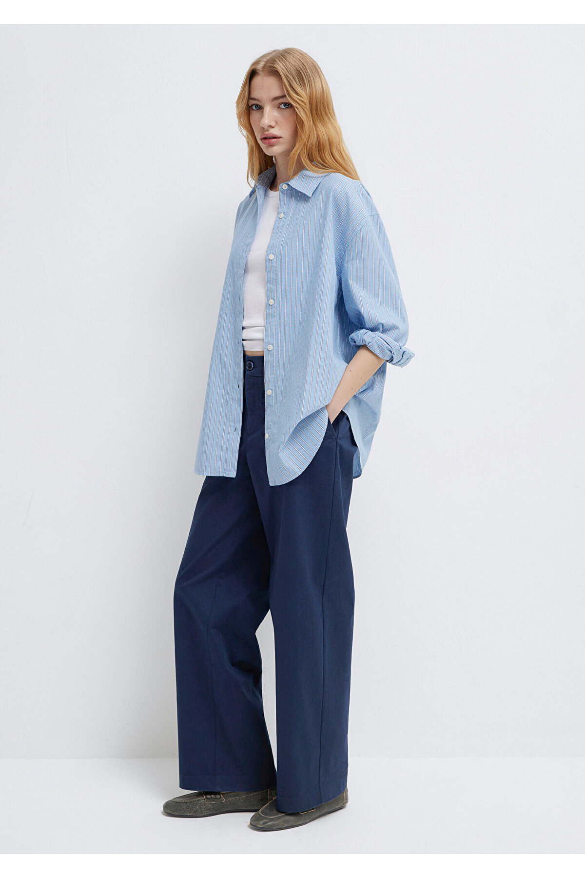 Mavi  Çizgili Gömlek Oversize / Geniş Kesim 1211393-89326 - Görsel 2