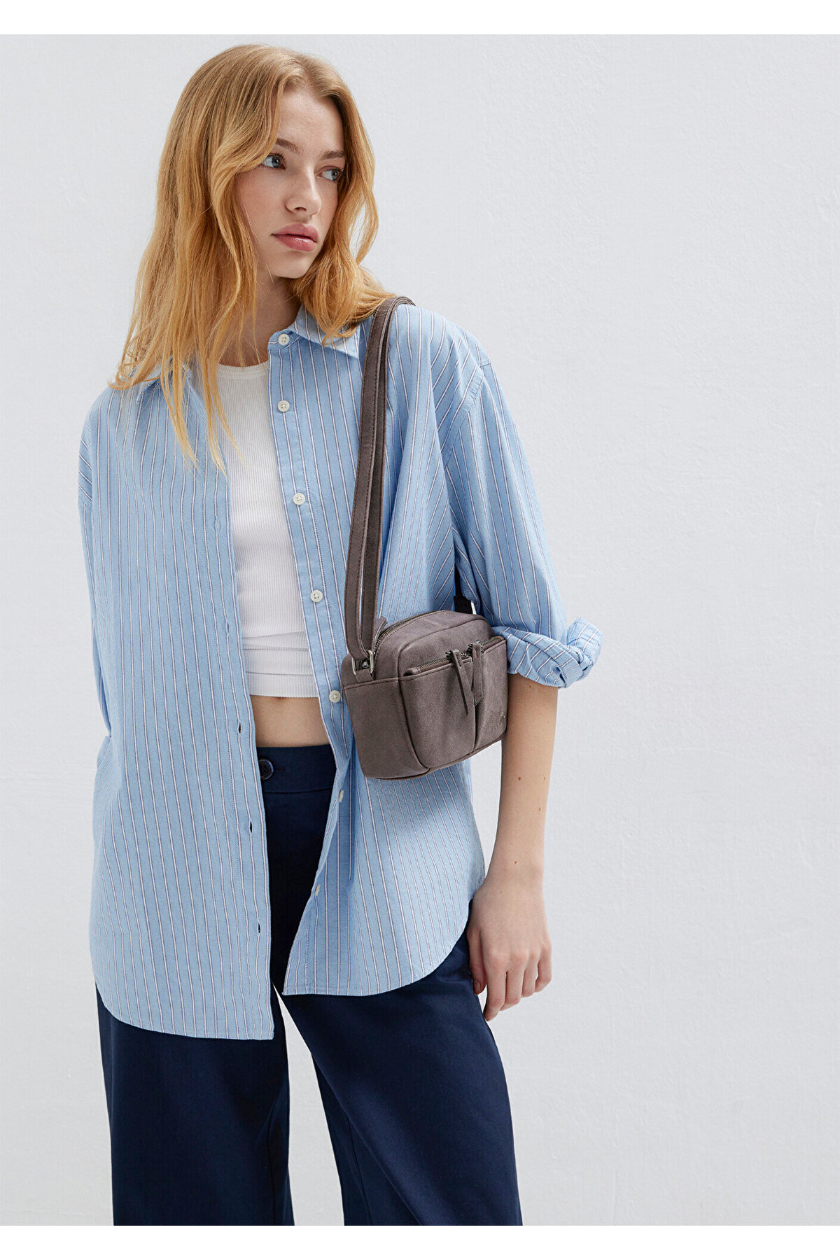 Mavi  Çizgili Gömlek Oversize / Geniş Kesim 1211393-89326 - Görsel 3