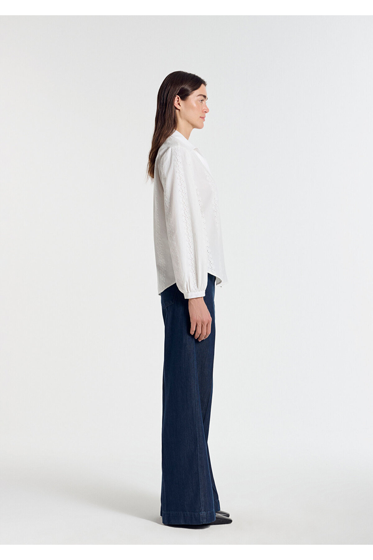 Mavi  Nakış Detaylı Beyaz Gömlek Regular Fit / Normal Kesim 1211380-70057 - Görsel 7