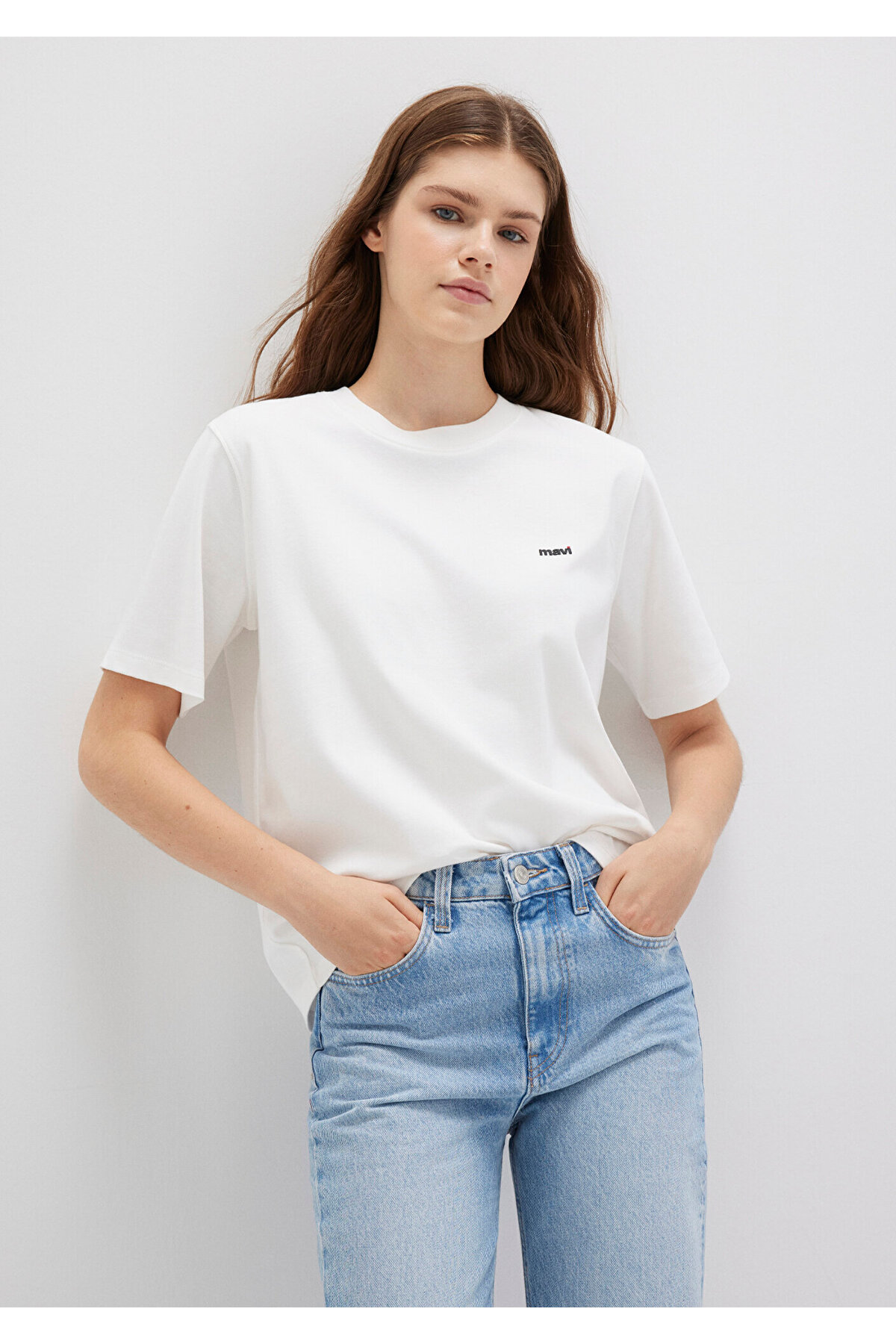 Mavi  Mini Logo Baskılı İnterlok Ekru Basic Tişört Regular Fit / Normal Kesim 1612122-70057 - Görsel 2
