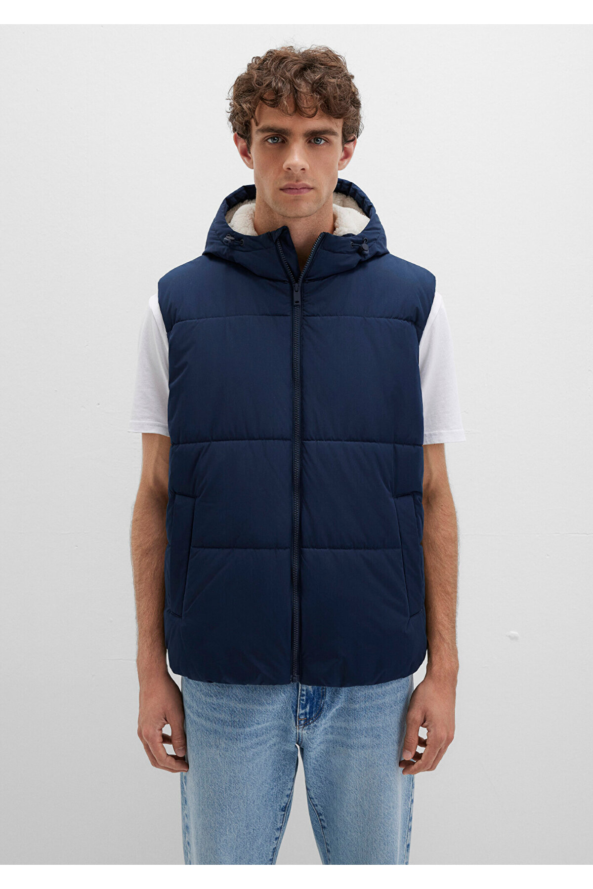 Mavi  Kapüşonlu Lacivert Şişme Yelek Regular Fit / Normal Kesim 0110455-82318 - Görsel 4