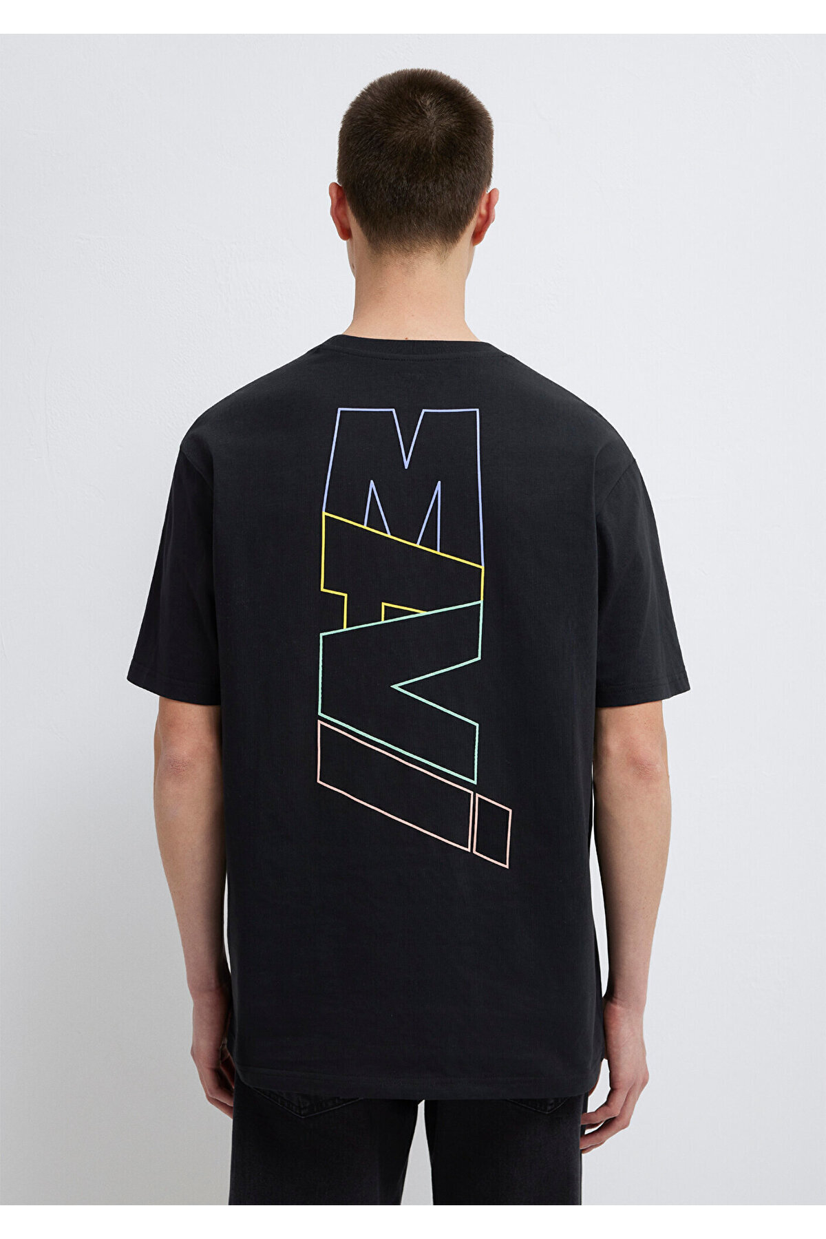 Mavi  Logo Sırt Baskılı Siyah Tişört Loose Fit / Bol Rahat Kesim 0612350-900 - Görsel 5