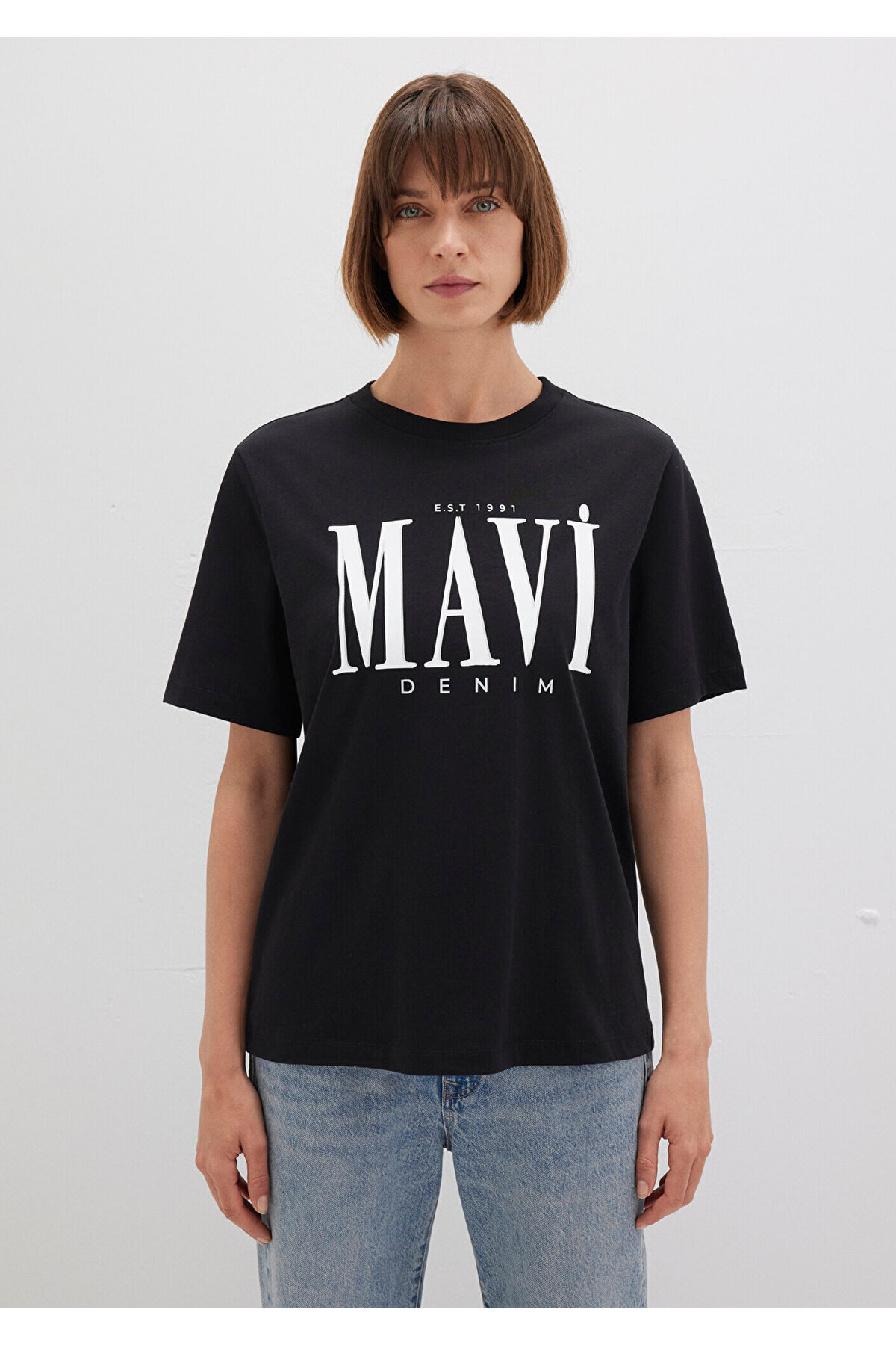 Mavi  Logo Baskılı Siyah Tişört Regular Fit / Normal Kesim 1611990-900 - Görsel 4