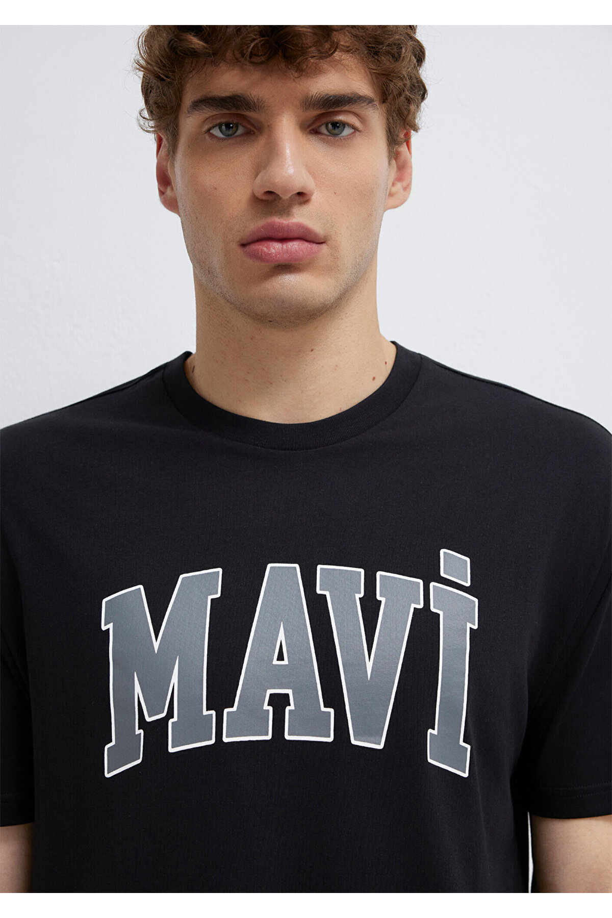 Mavi  Logo Baskılı Siyah Tişört Loose Fit / Bol Rahat Kesim 0611711-900 - Görsel 5