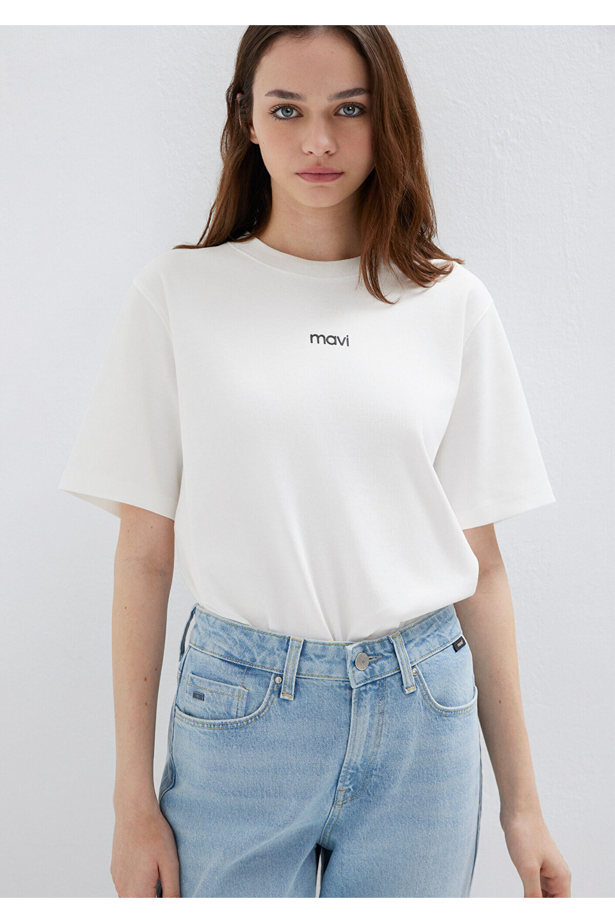 Mavi  Logo Baskılı İnterlok Beyaz Tişört Regular Fit / Normal Kesim 1612829-80194 - Görsel 2