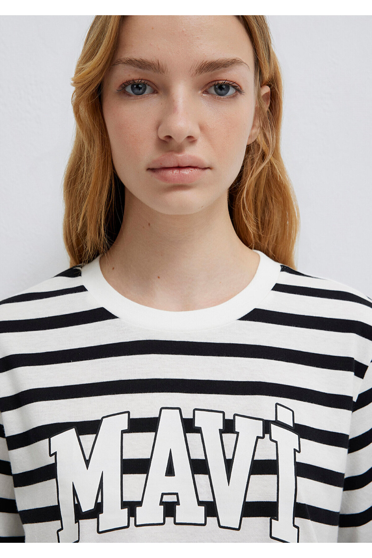 Mavi  Logo Baskılı Siyah Çizgili Tişört Regular Fit / Normal Kesim 1611360-84041 - Görsel 6