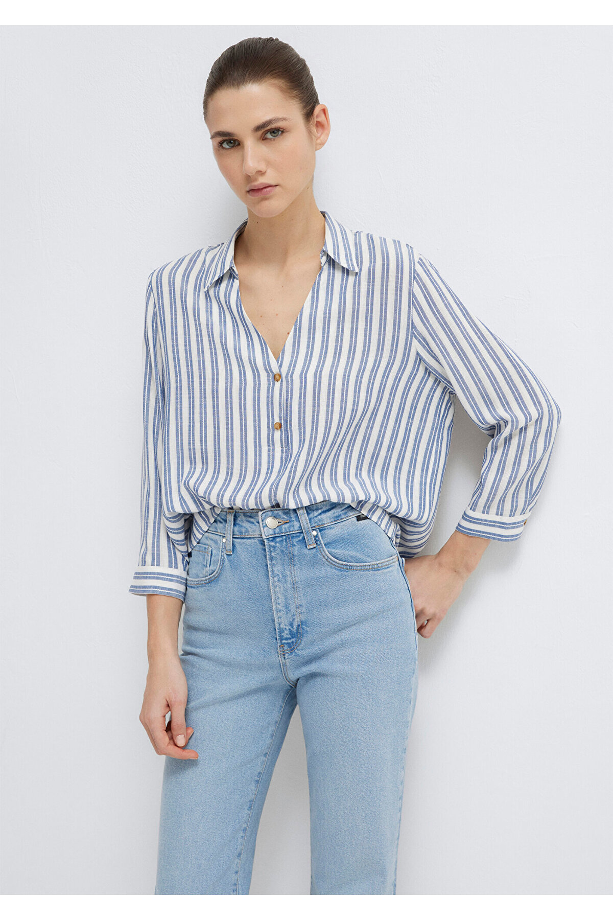 Mavi  Çizgili Bluz 122400-83979 - Görsel 3