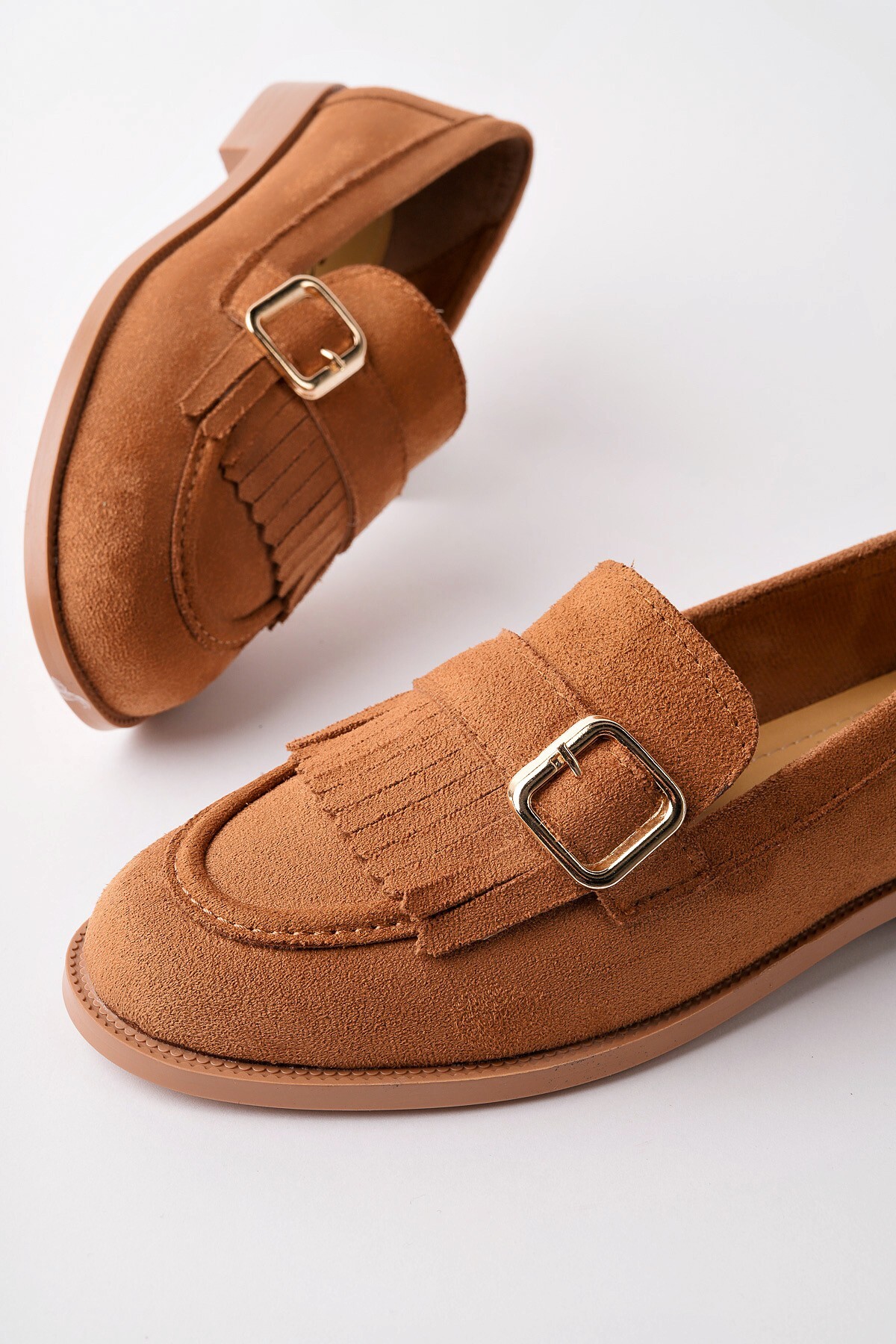 MUGGO TUFT Gold Tokalı Püsküllü Süet Kadın Günlük Loafer Ayakkabı görsel 2