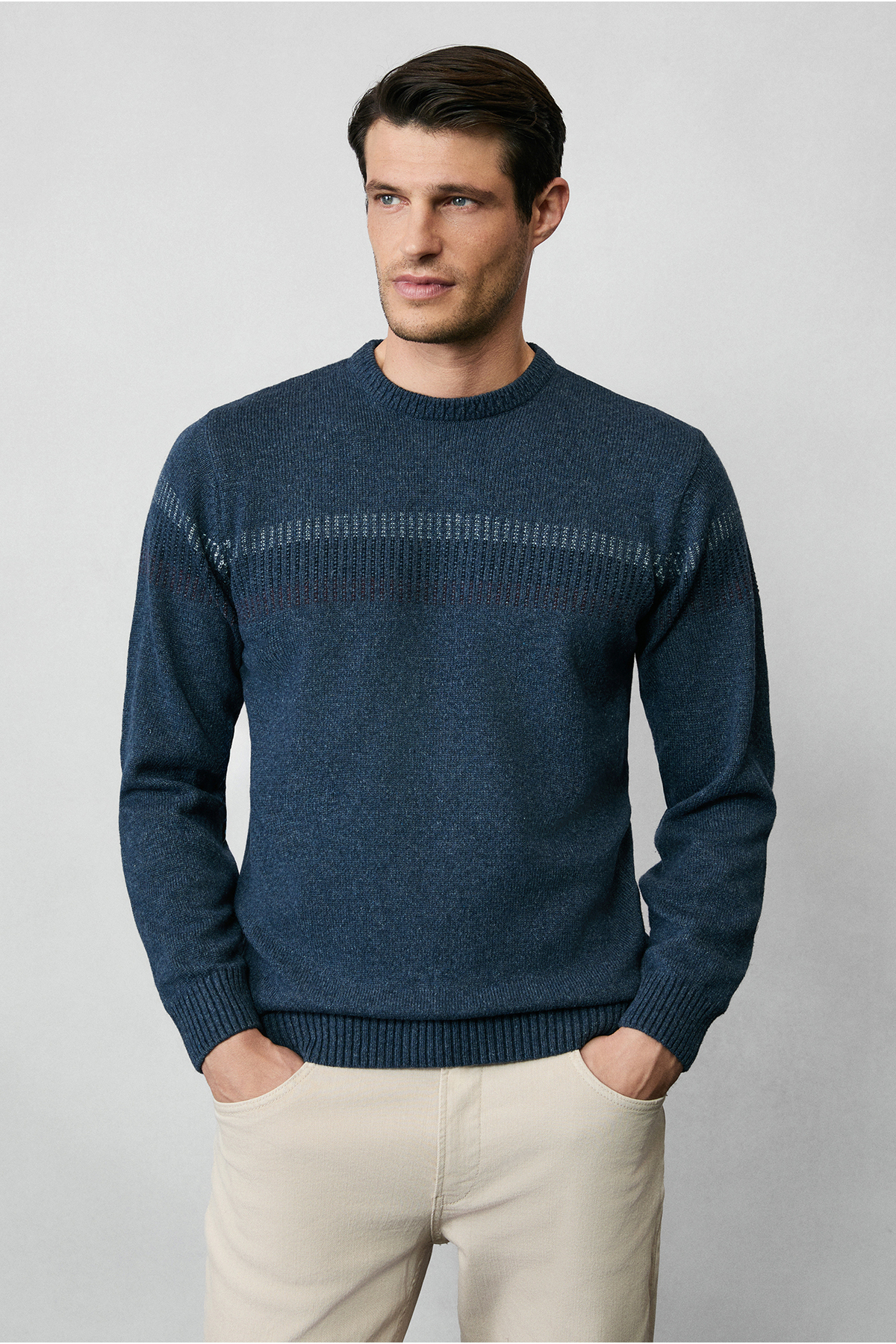 Kiğılı  Bisiklet Yaka Regular Fit Yünlü Desenli Triko Kazak