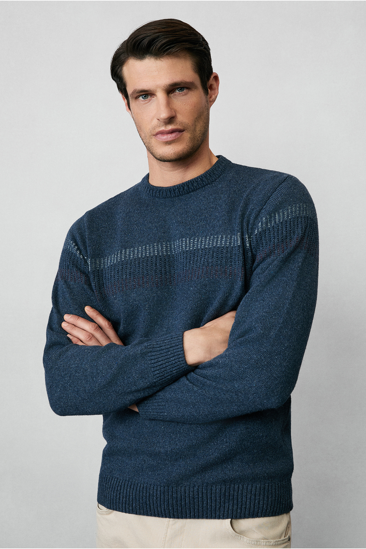 Kiğılı  Bisiklet Yaka Regular Fit Yünlü Desenli Triko Kazak - Görsel 2