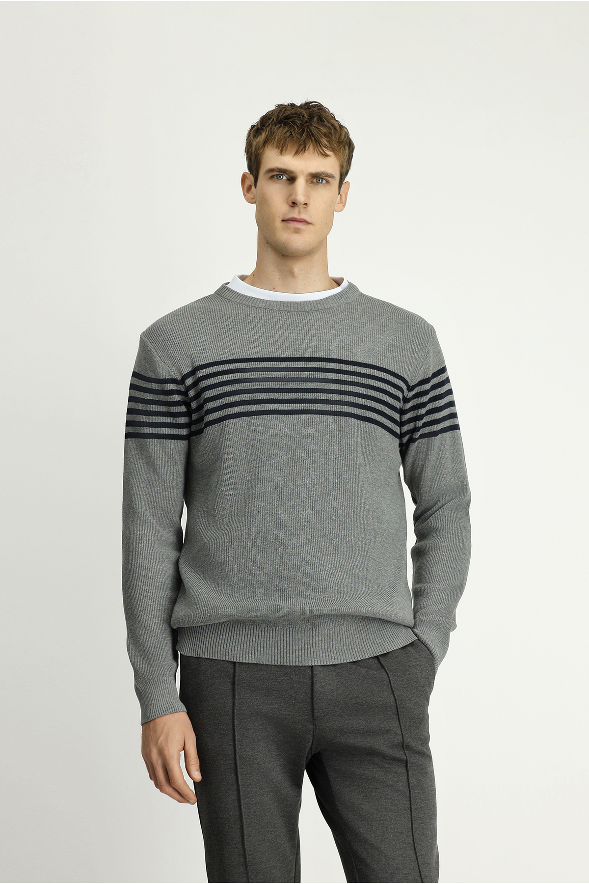 Kiğılı  Bisiklet Yaka Regular Fit Çizgili Triko Kazak - Görsel 5