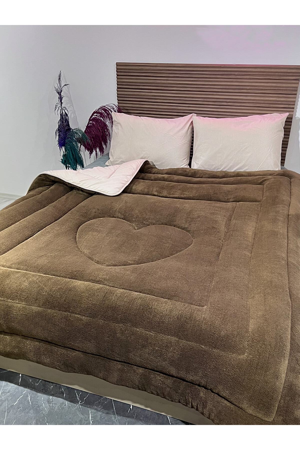Double Dark Brown Welsoft Quilt