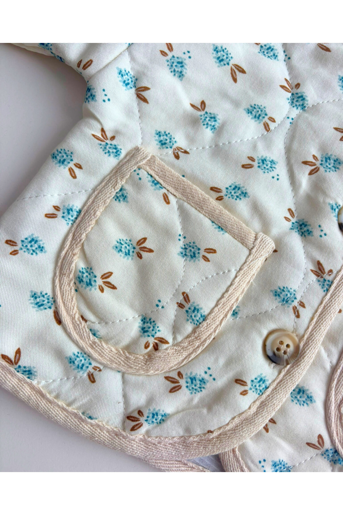 TinyAlp Tasarım Desenli Kız Bebek Mevsimik Kapitone Ceket fotoğrafı 6 (önizleme)