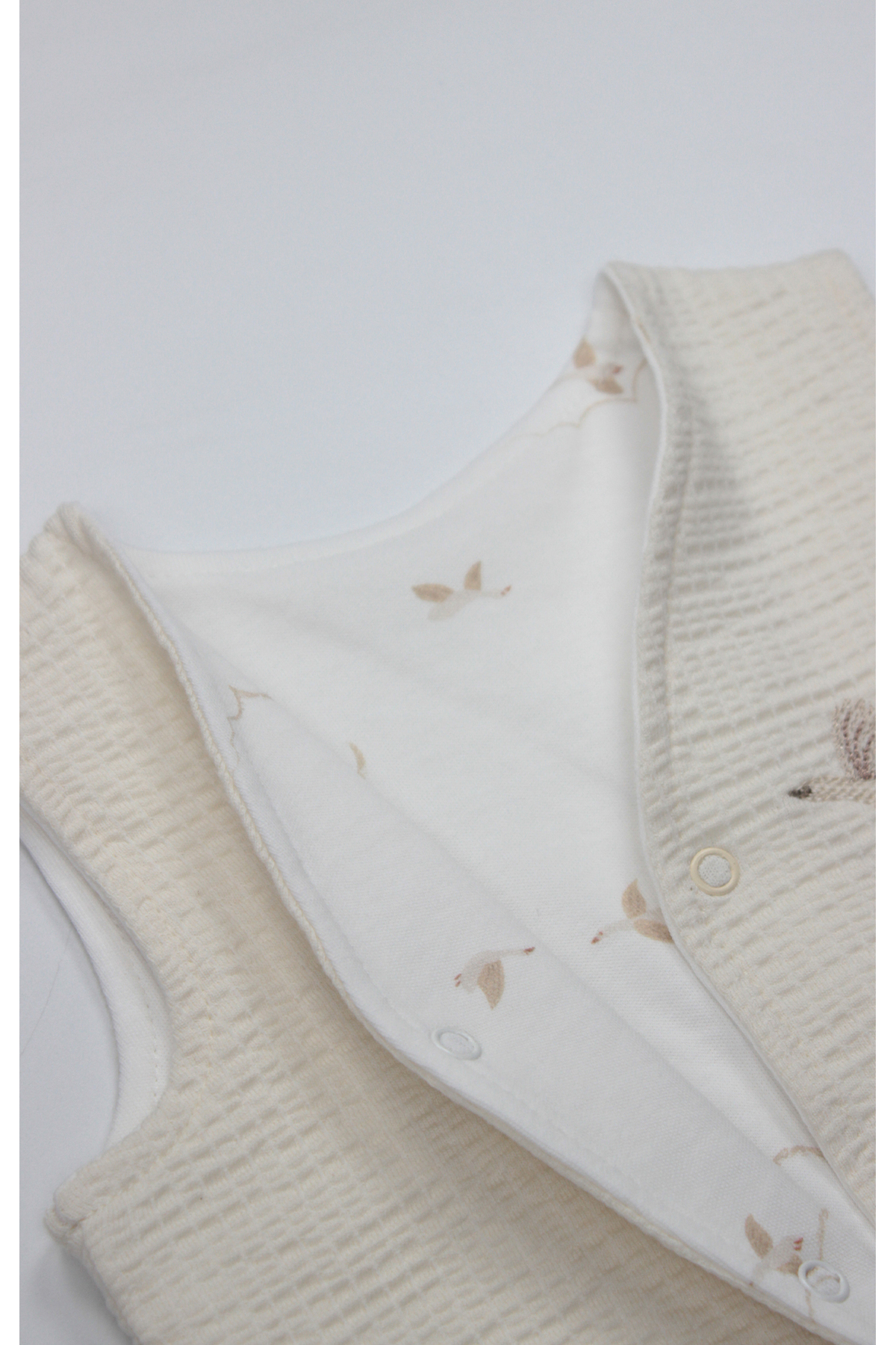 Bistyle Yelek Çift Taraflı Love You Smile 18115 Ekru fotoğrafı 3 (önizleme)