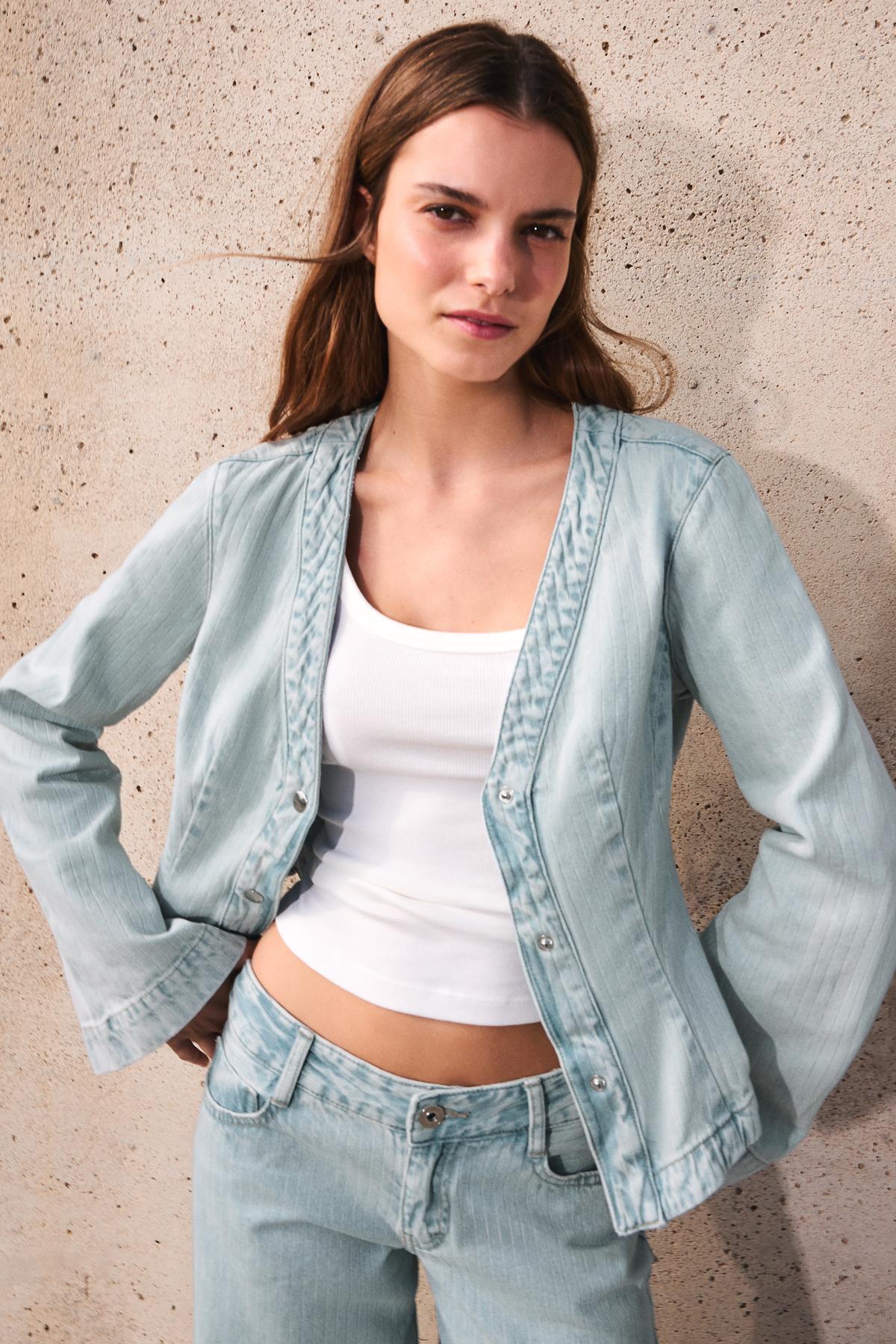 Bershka  Peplum çizgili denim ceket - Görsel 5