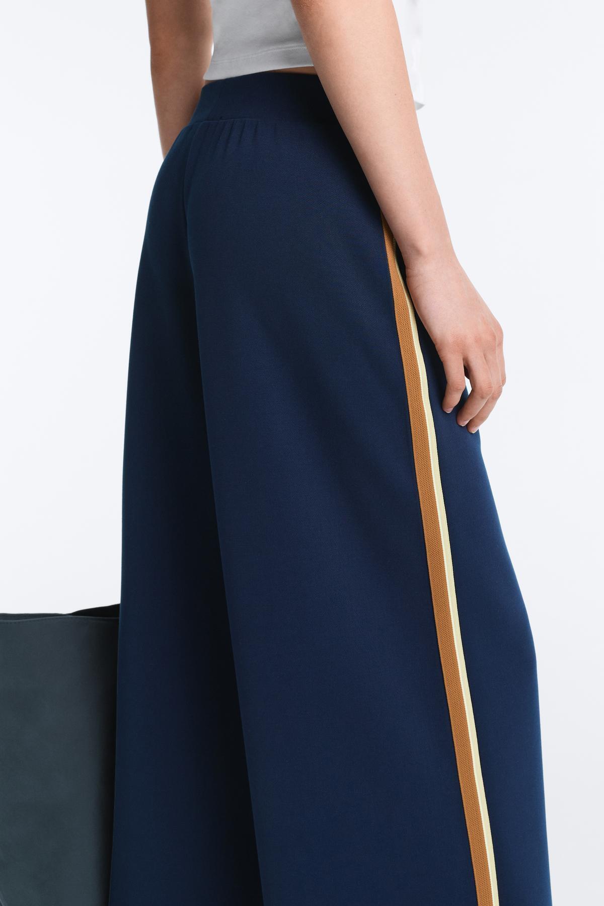 Oysho  Yan şeritli twill düz paça pantolon - Görsel 5