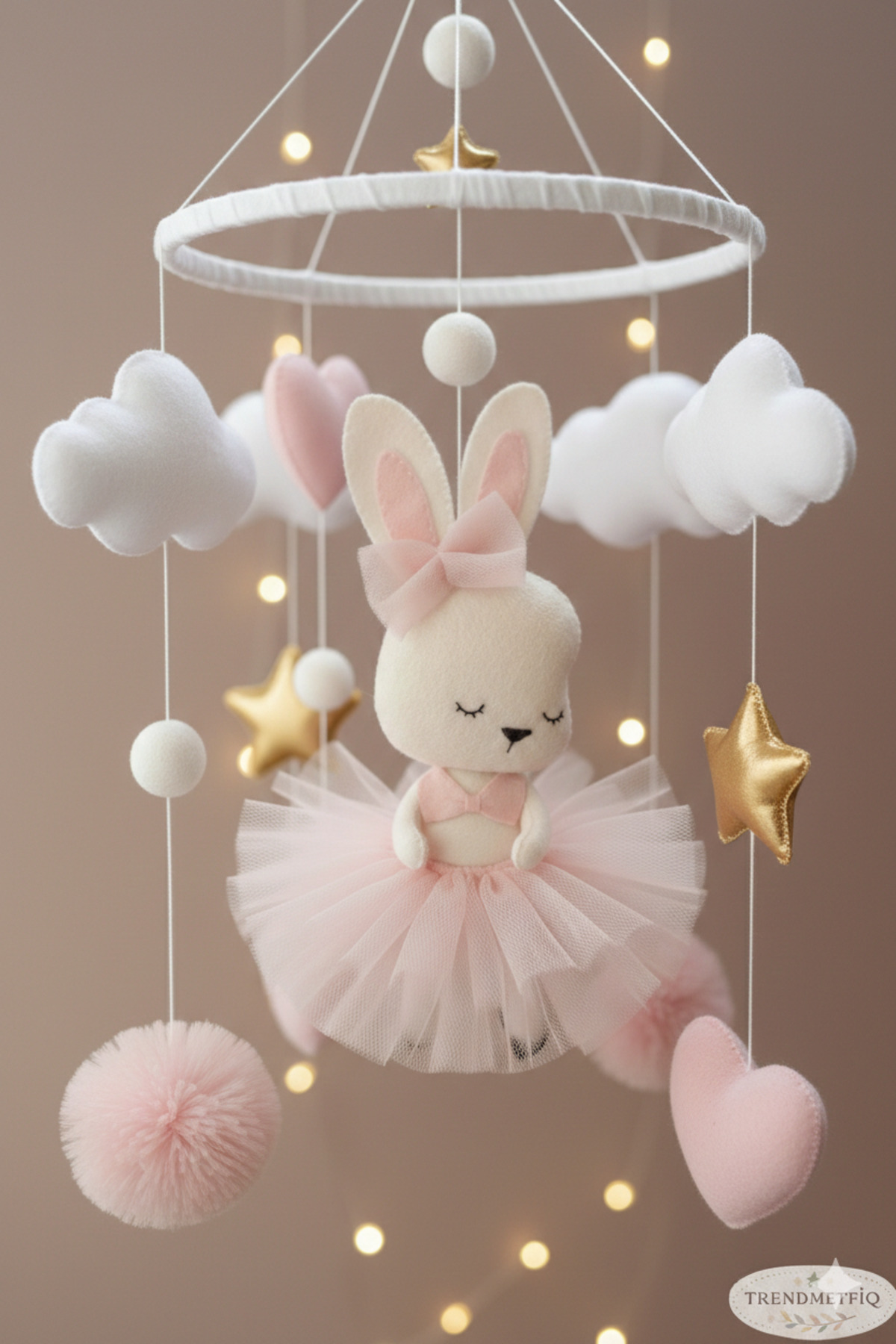 TREND METFİQ DECORATİON Premium El Yapımı Keçe Bebek Dönencesi - Montessori Yenidoğan Uyku Arkadaşı ve Beşik Oyuncağı anne fotoğrafı 7 (önizleme)