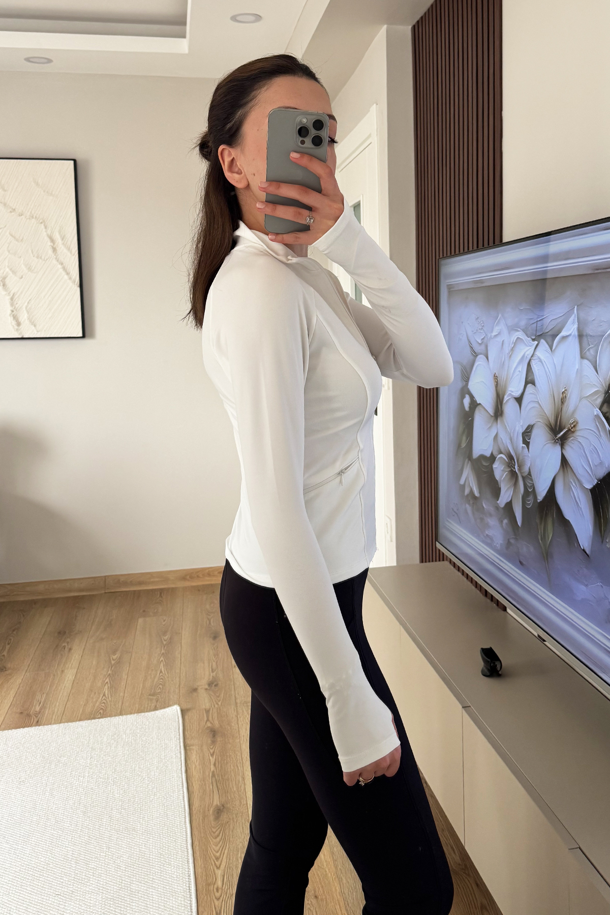 İlayda Toprak  Rover Kadın Uzun Kollu Parmak Geçirmeli Fermuarlı Cepli Beyaz Yoga Fitness Spor Bluz - Görsel 6